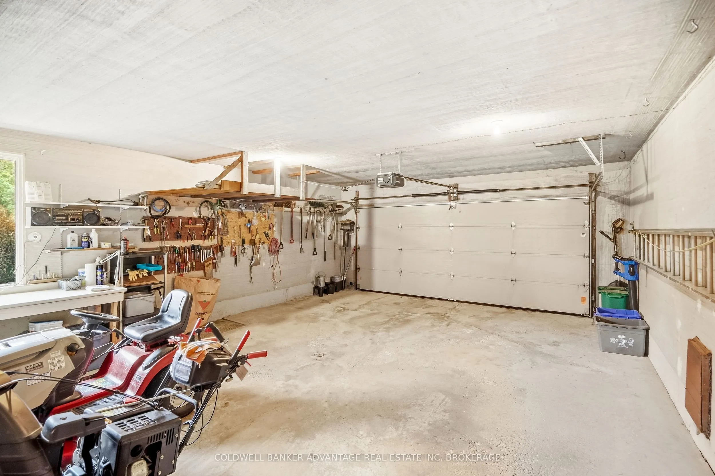 21 Thorncrest Road