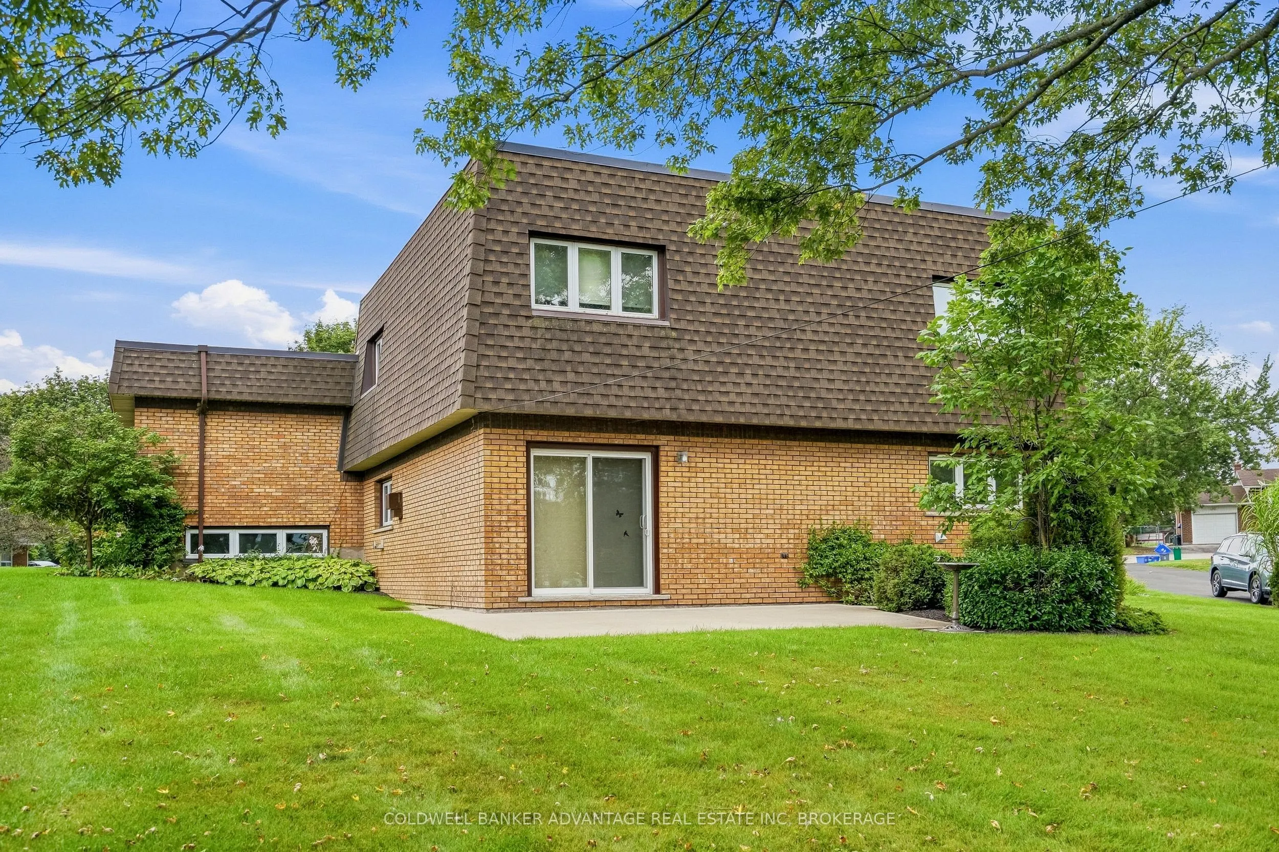 21 Thorncrest Road