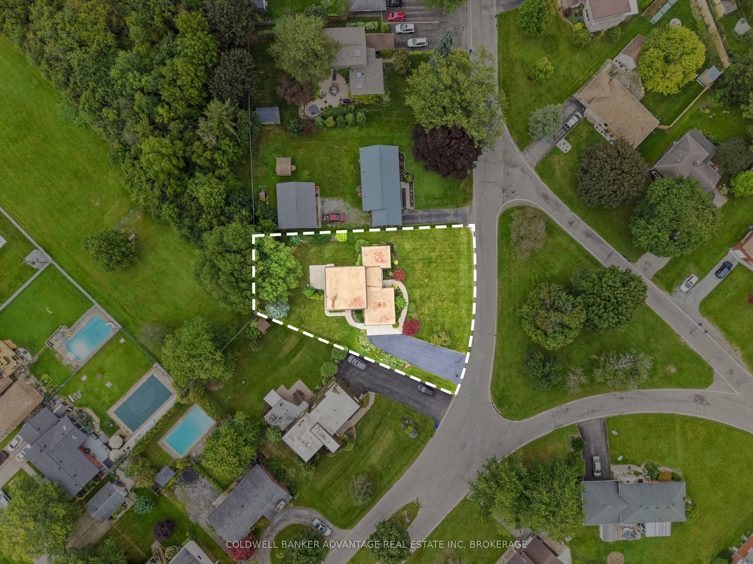21 Thorncrest Road