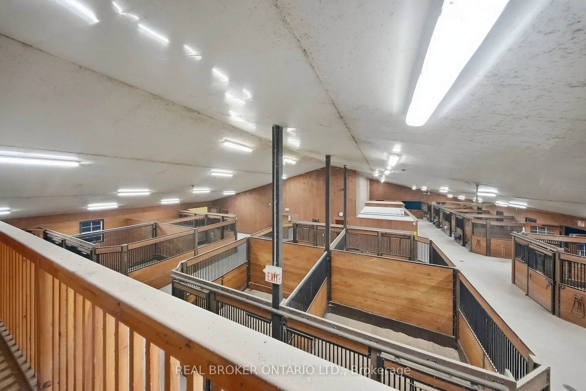 1694 CENTRE RD
