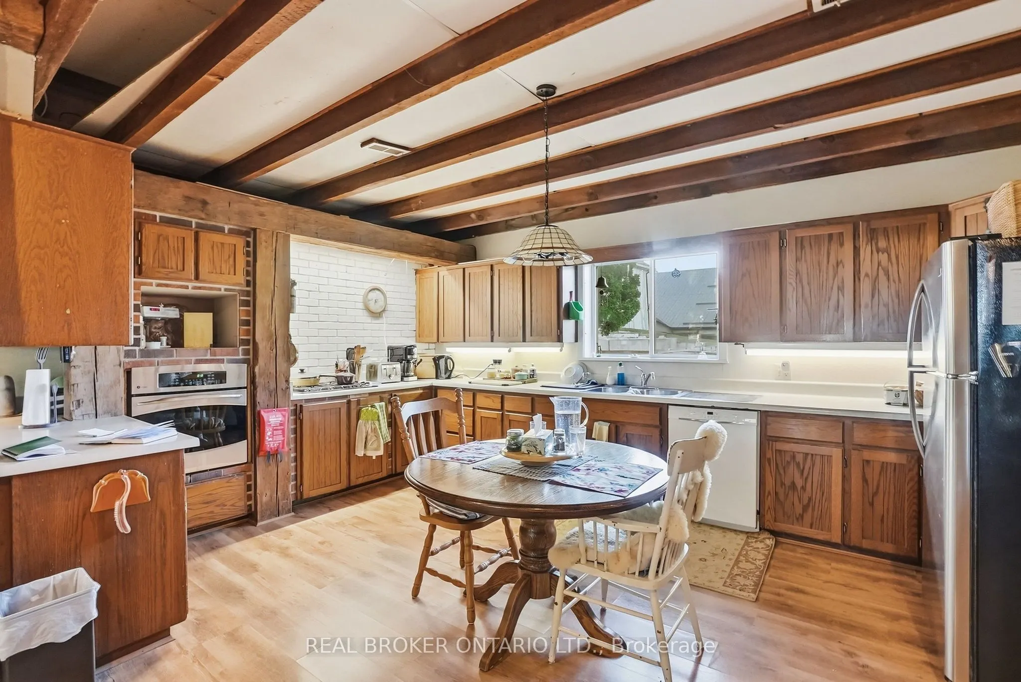 1694 CENTRE RD