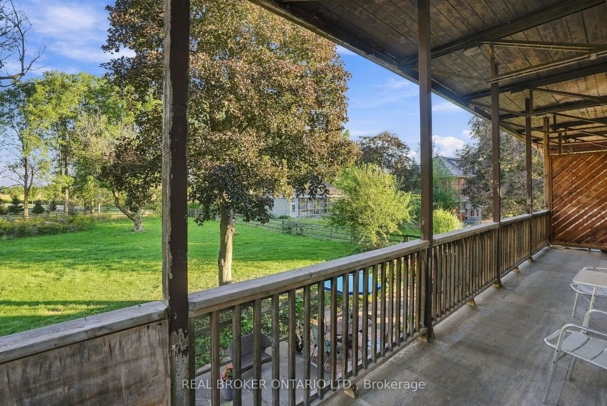 1694 CENTRE RD