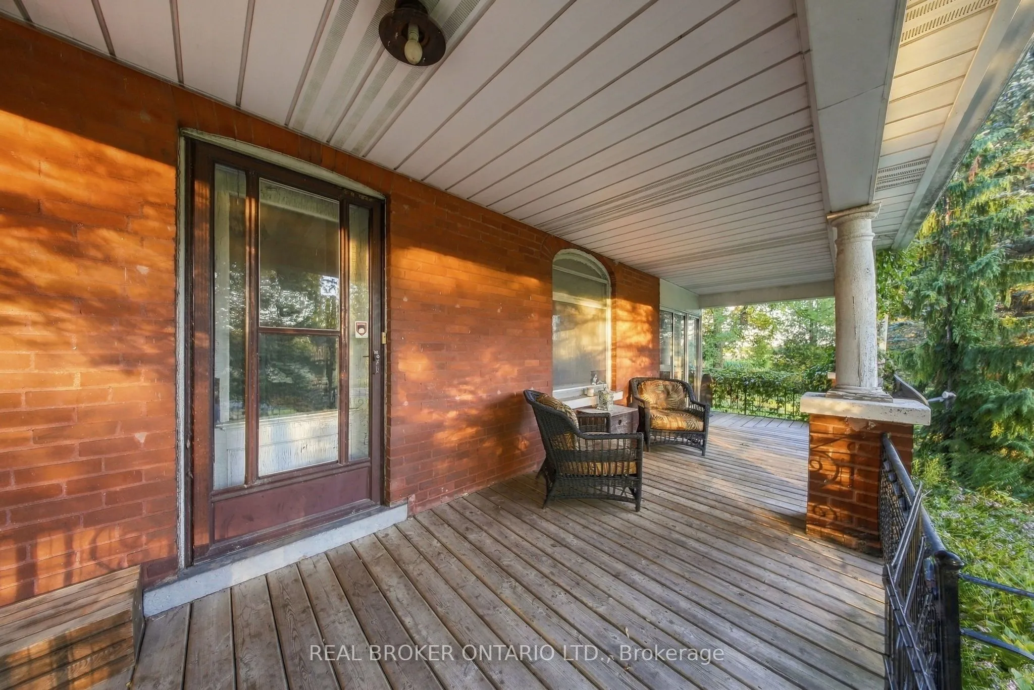 1694 CENTRE RD