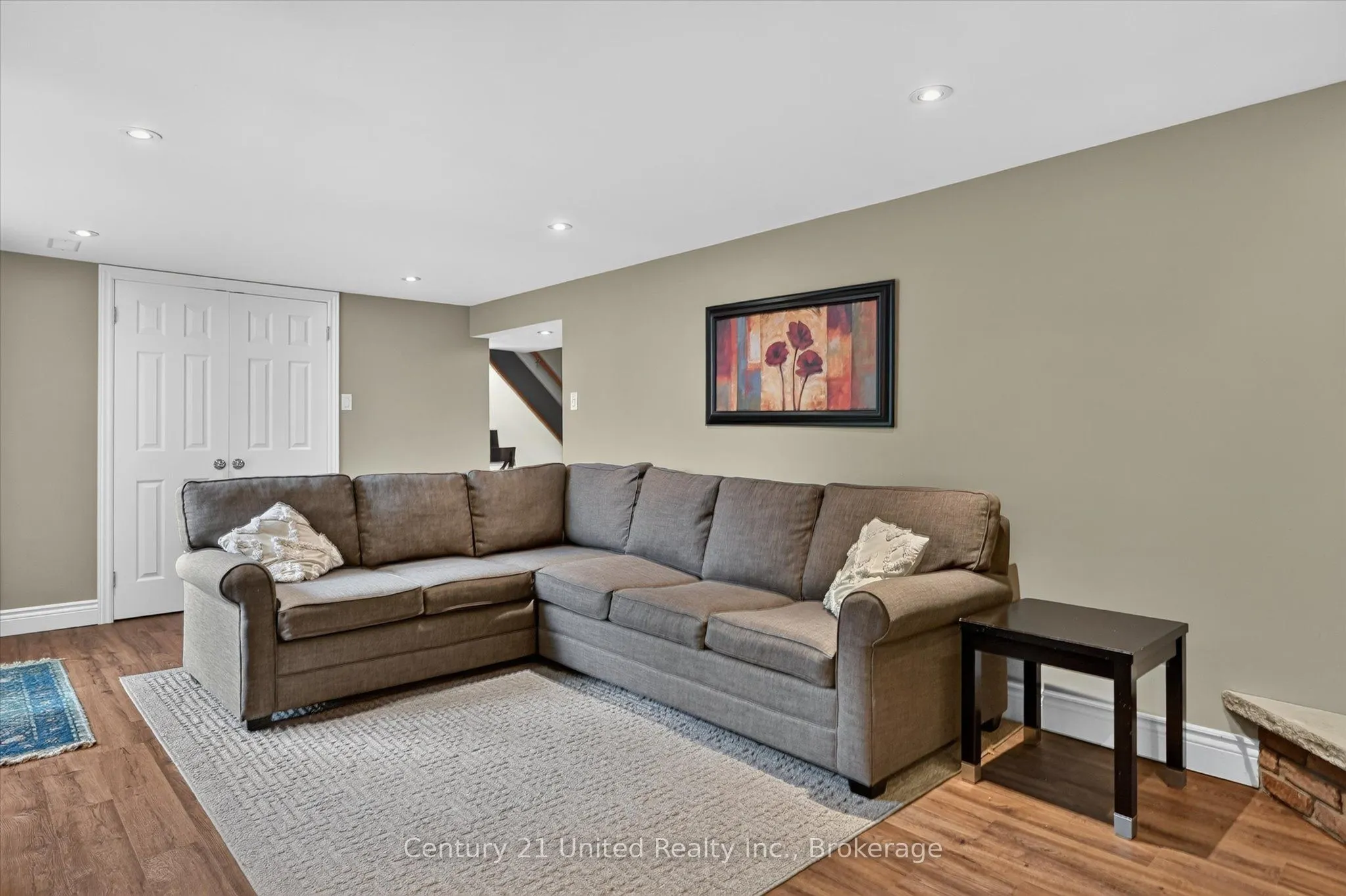 537 Montcalm Drive