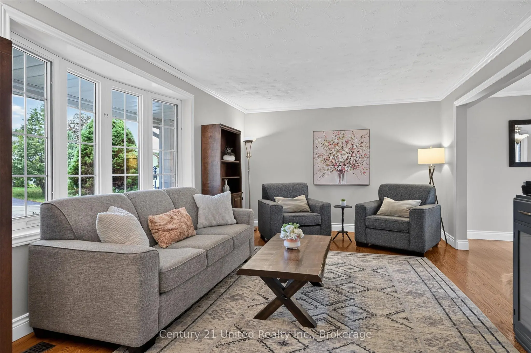 537 Montcalm Drive