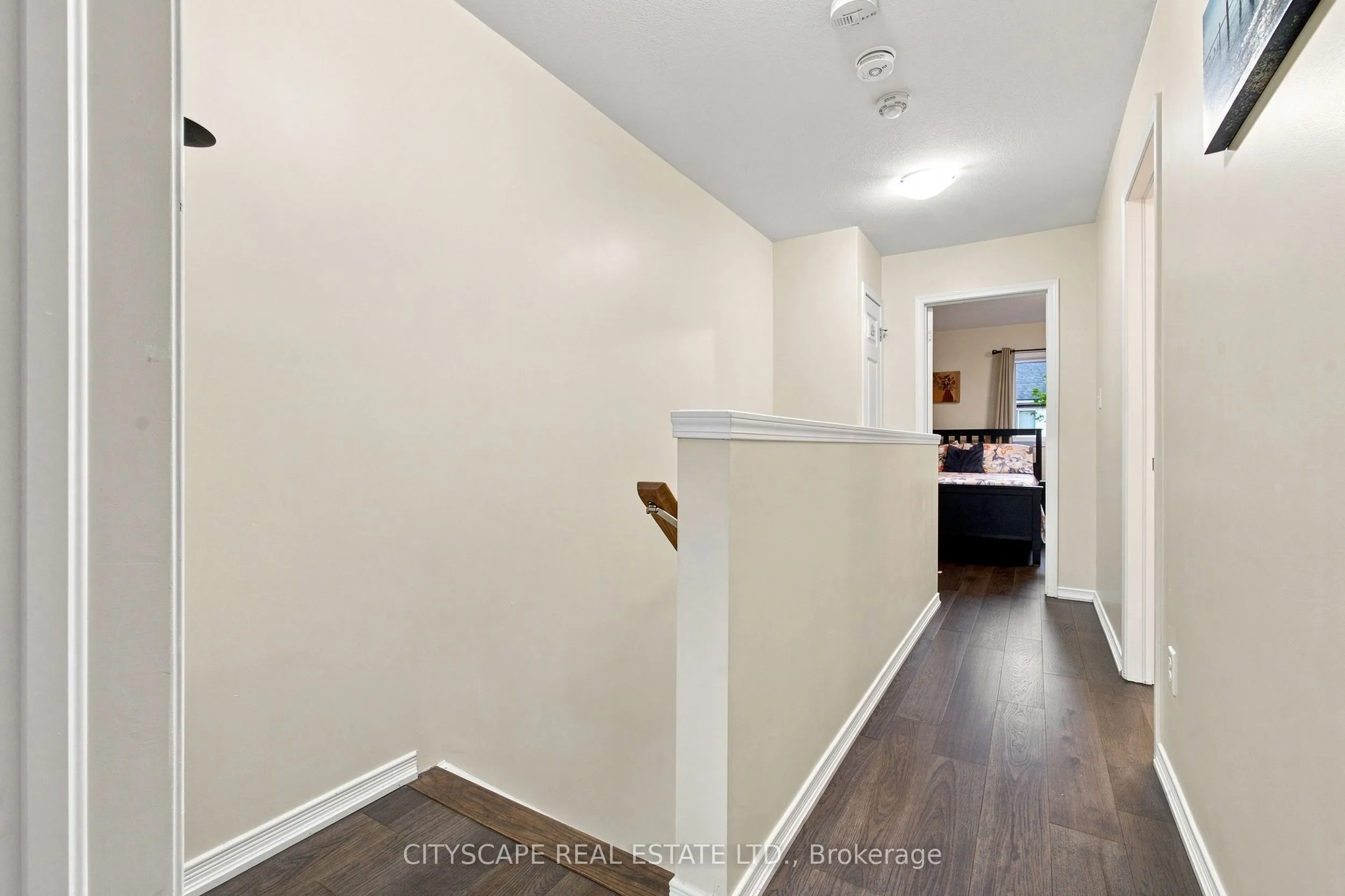 350 Dundas Street S #37
