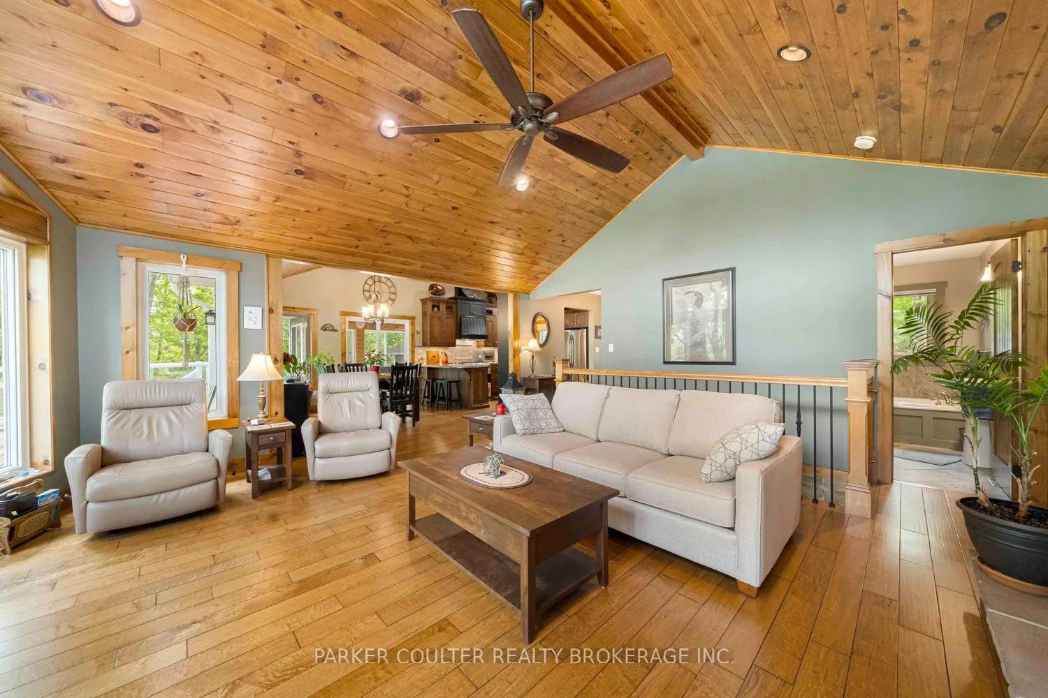 96 Sunnyshores Estates Road
