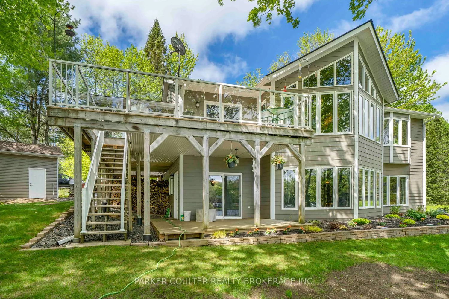 96 Sunnyshores Estates Road