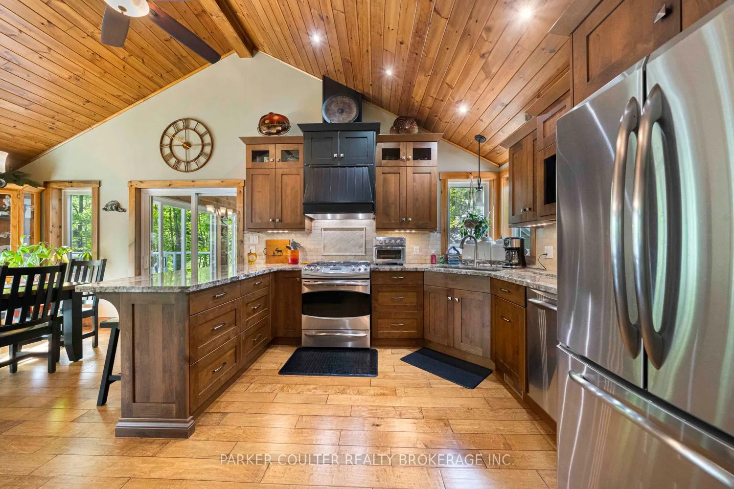 96 Sunnyshores Estates Road