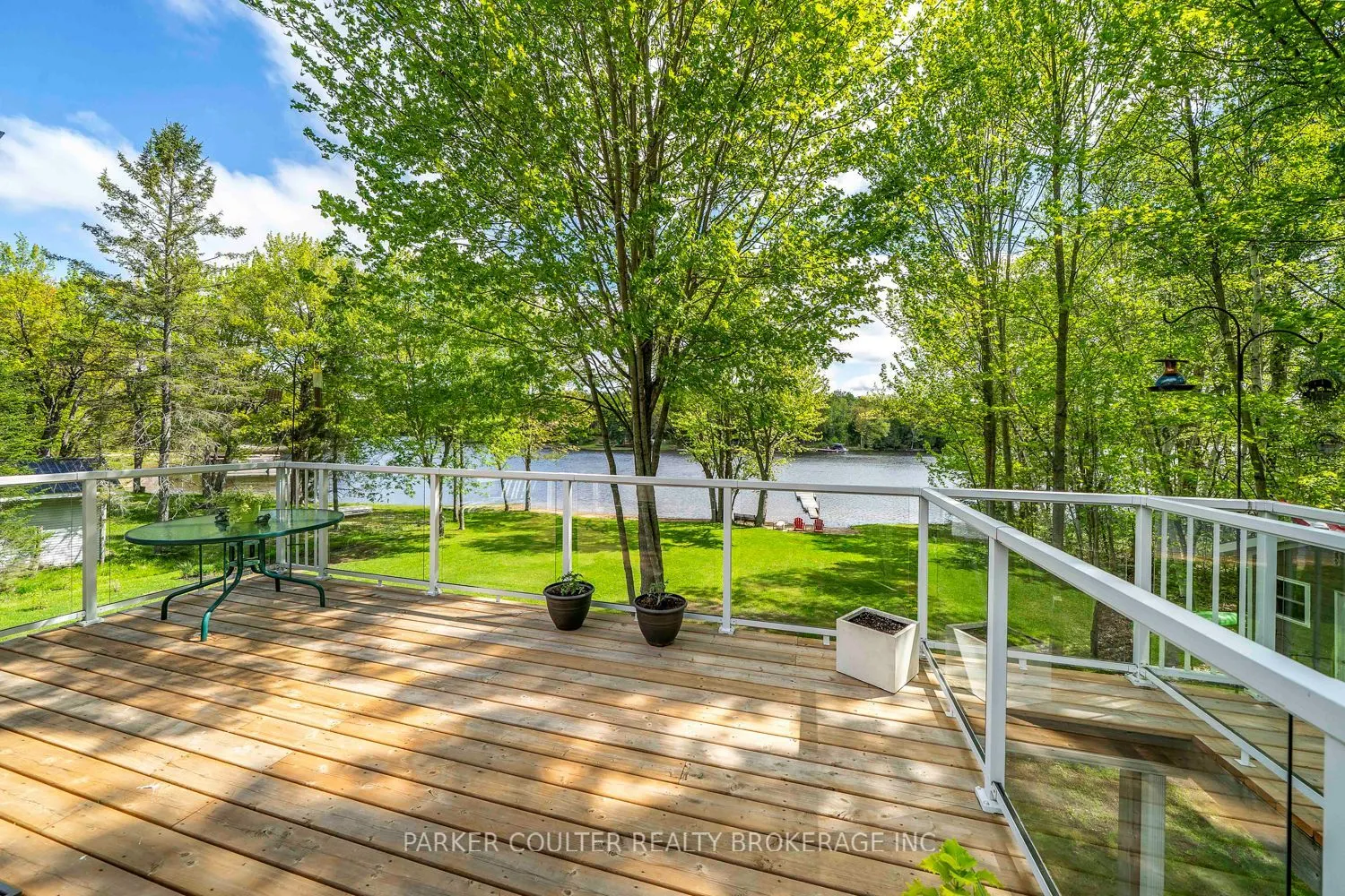 96 Sunnyshores Estates Road