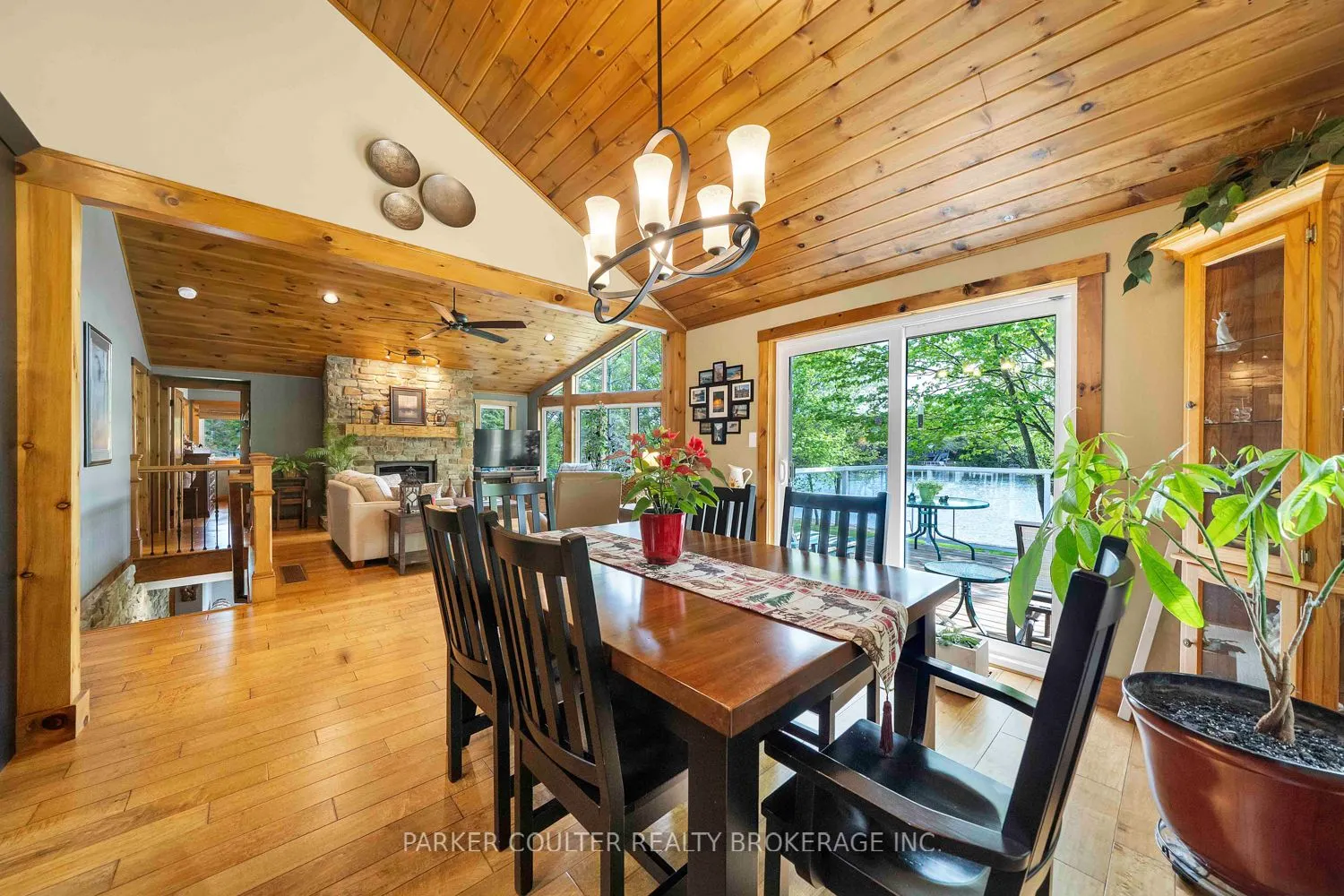 96 Sunnyshores Estates Road
