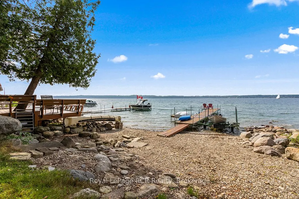 183 Lakeshore Road