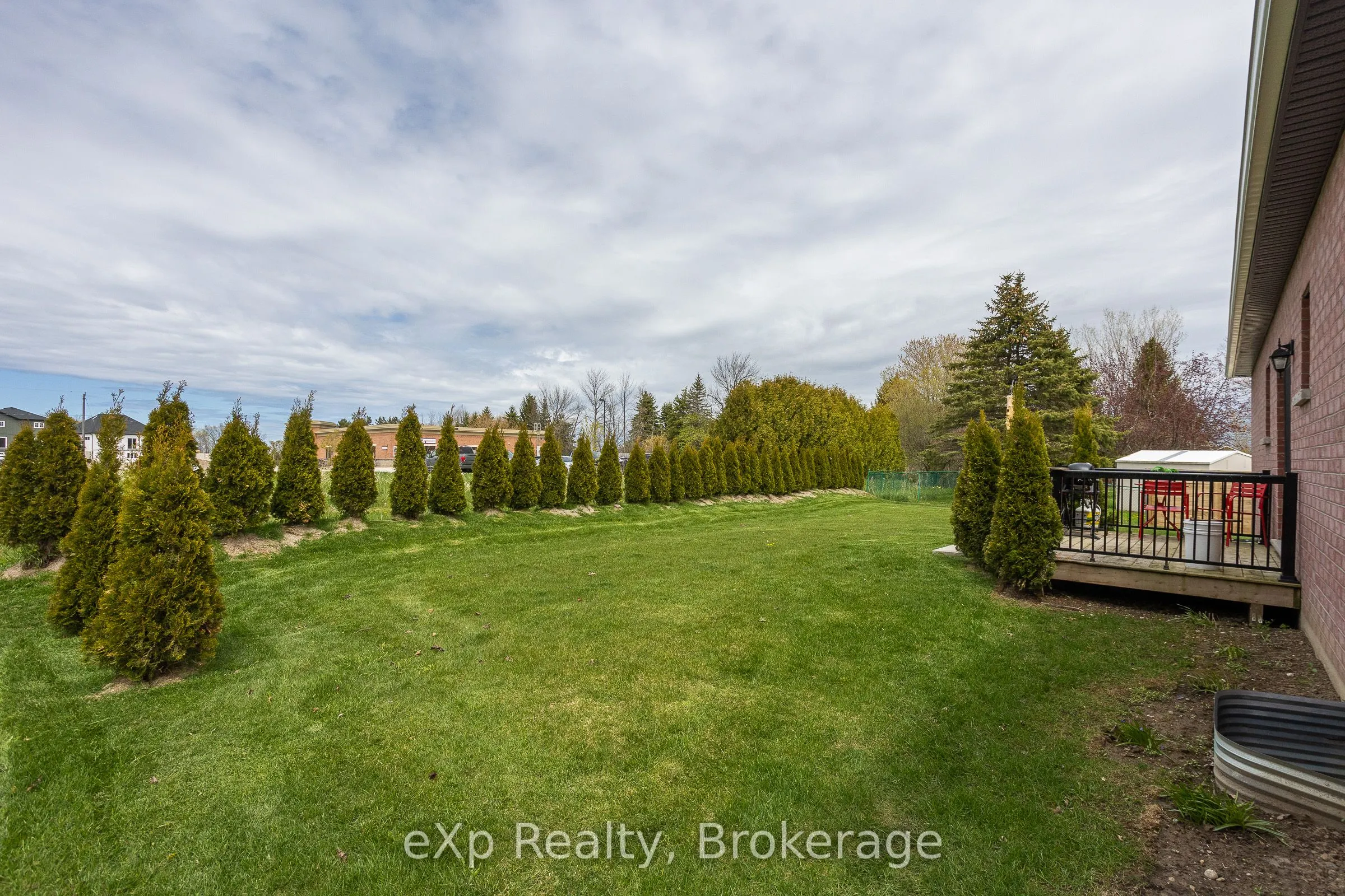 43 Country Crescent