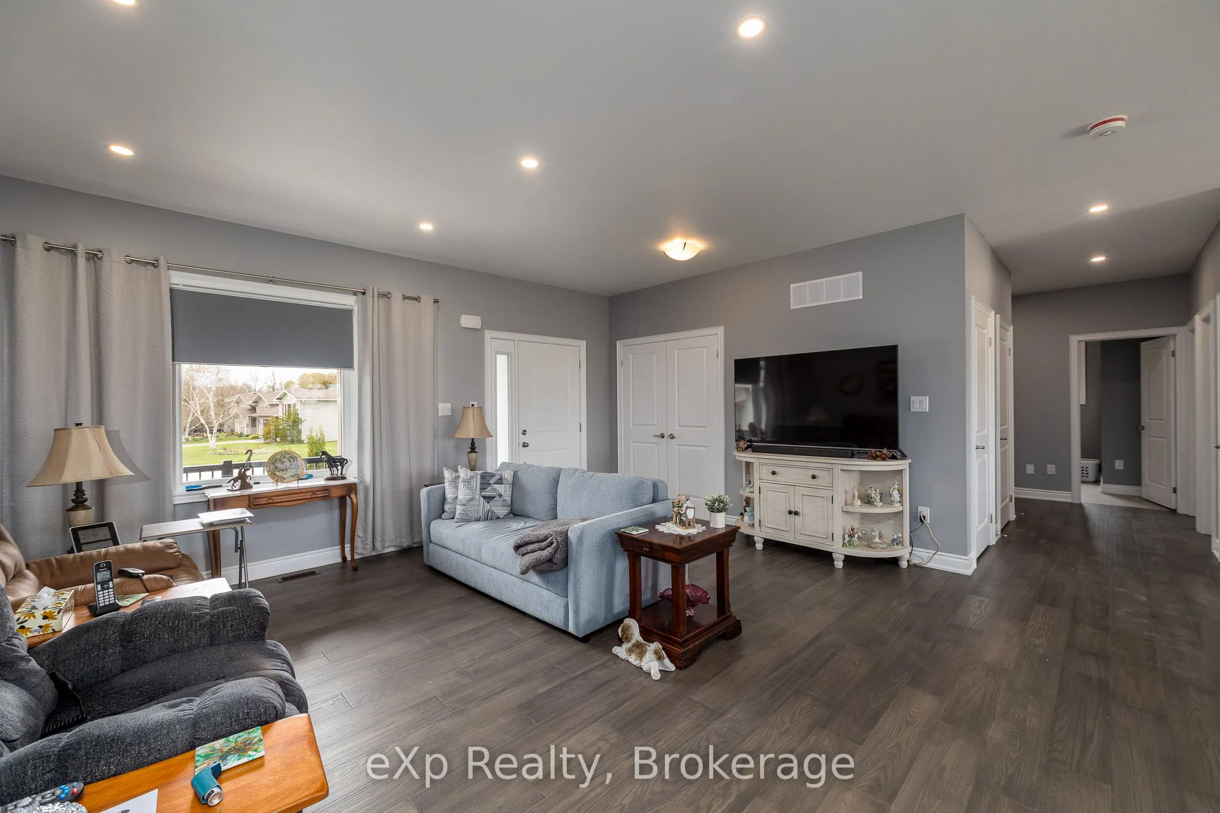 43 Country Crescent