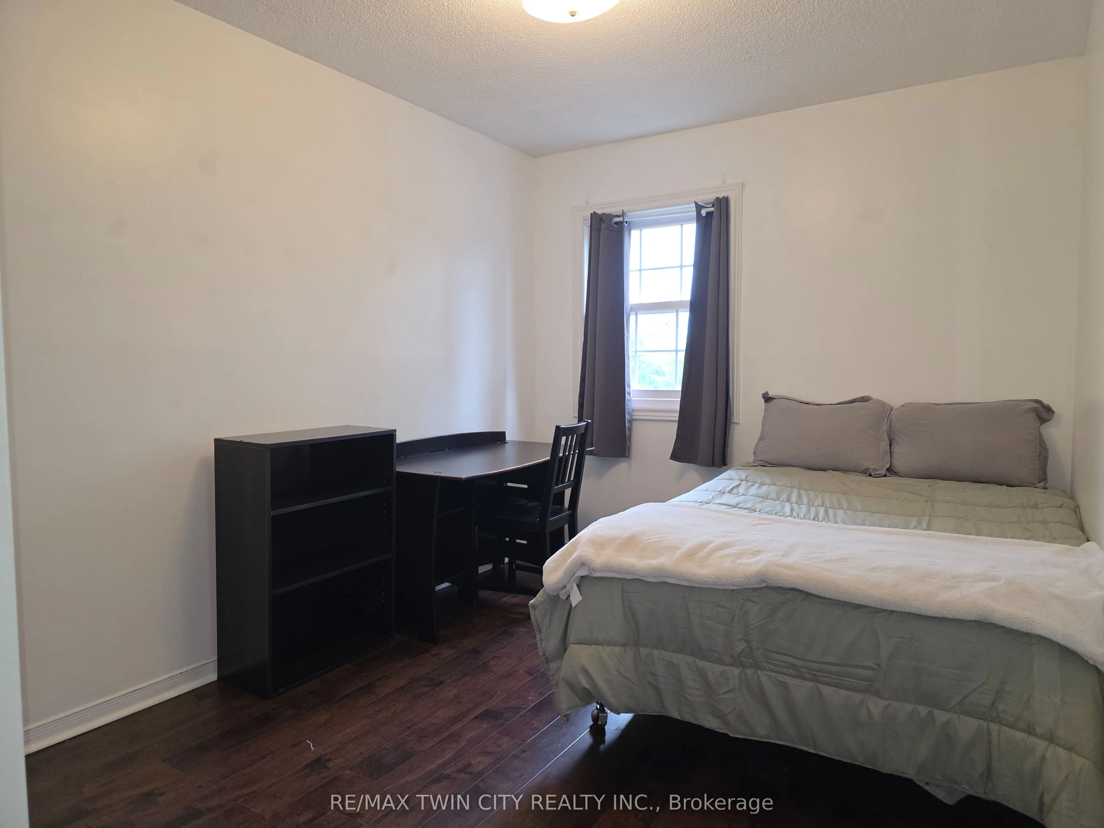 250 Keats Way #6