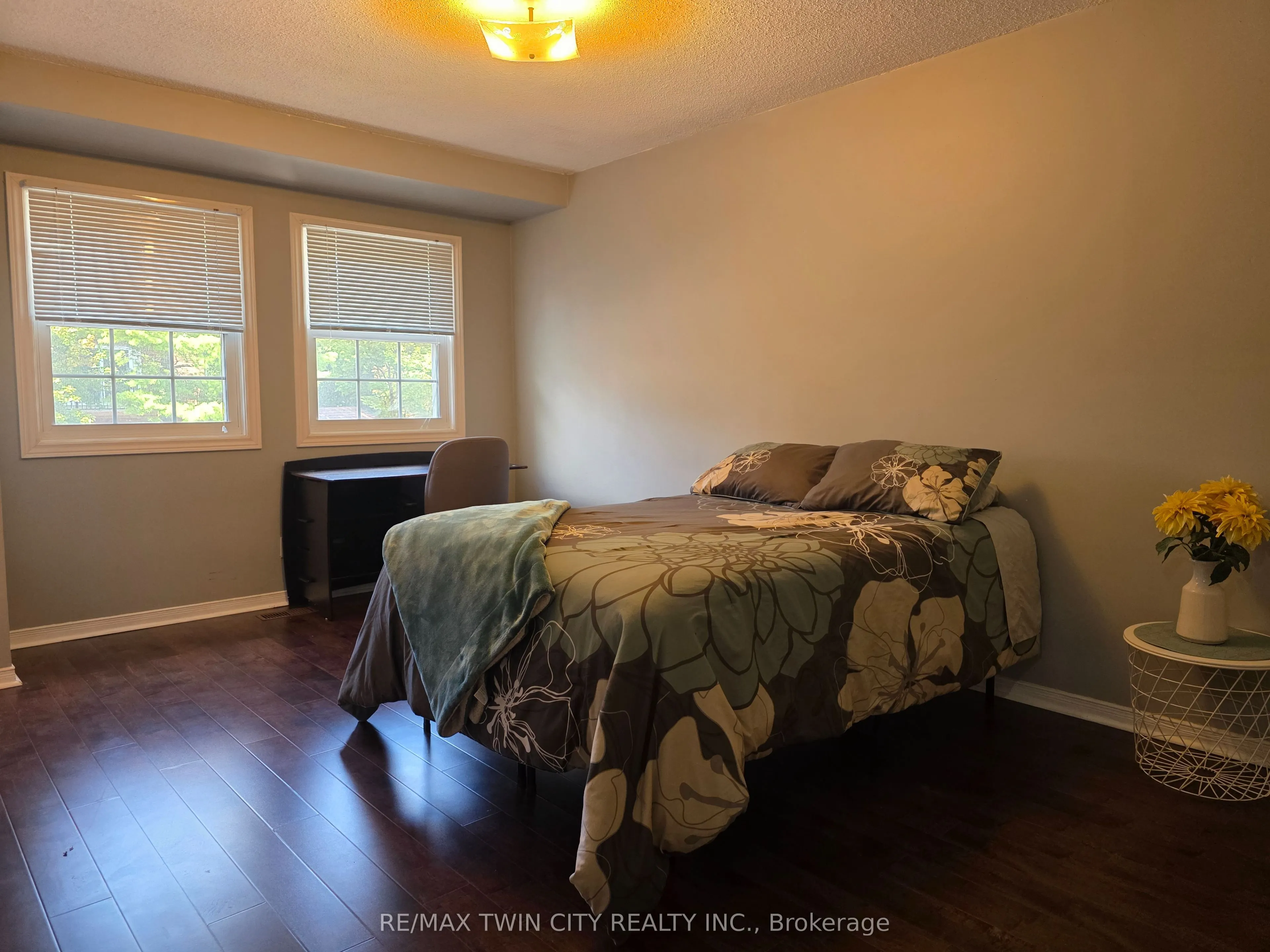 250 Keats Way #6