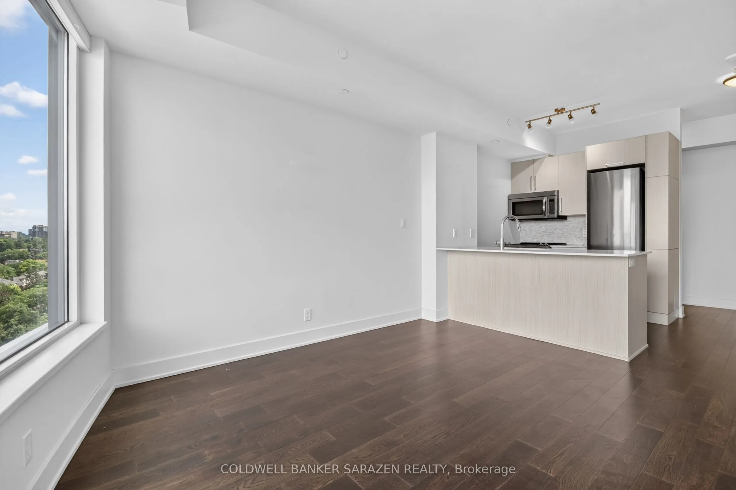 485 Richmond Road #1107