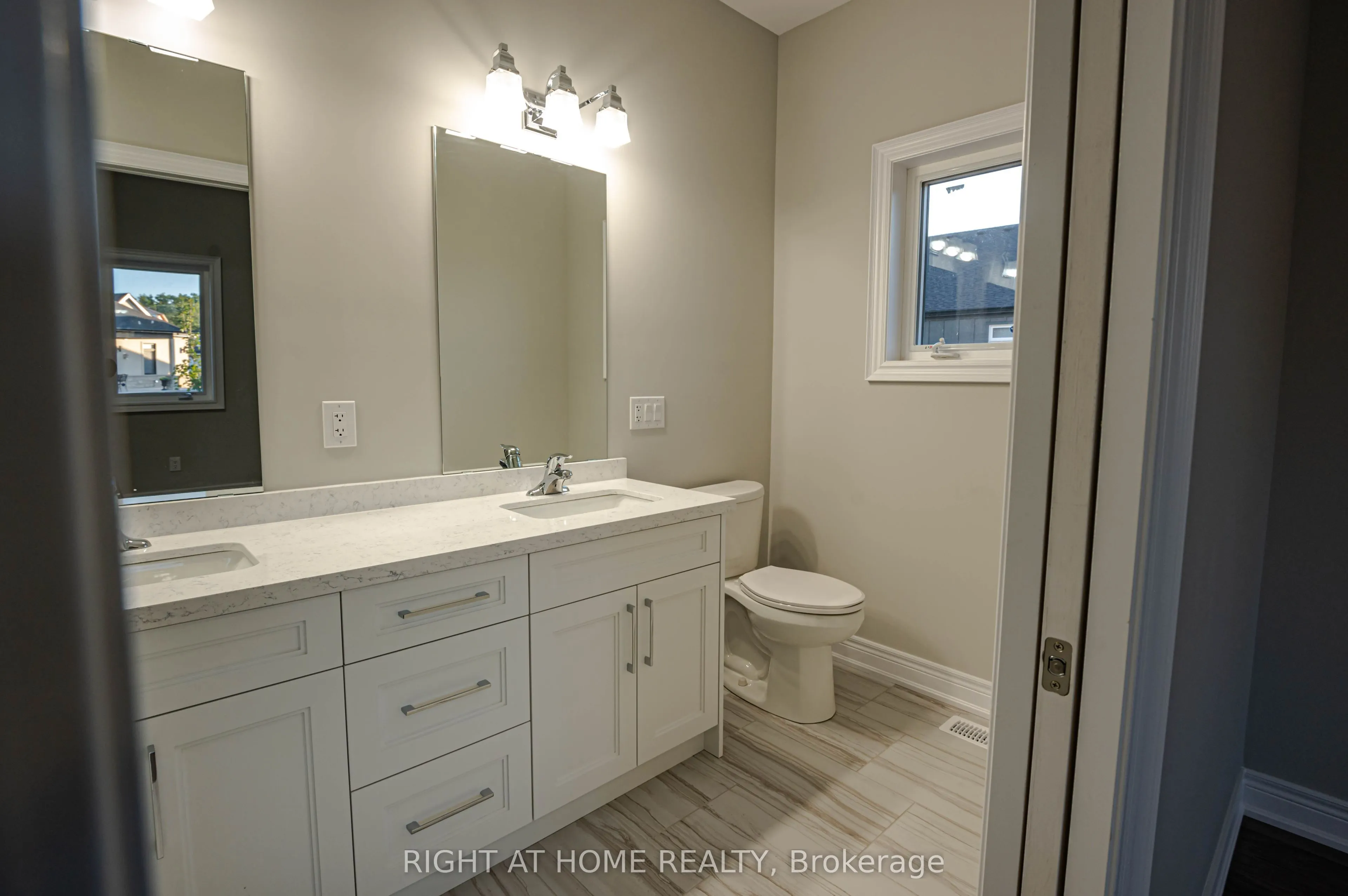 3544 Canfield Crescent