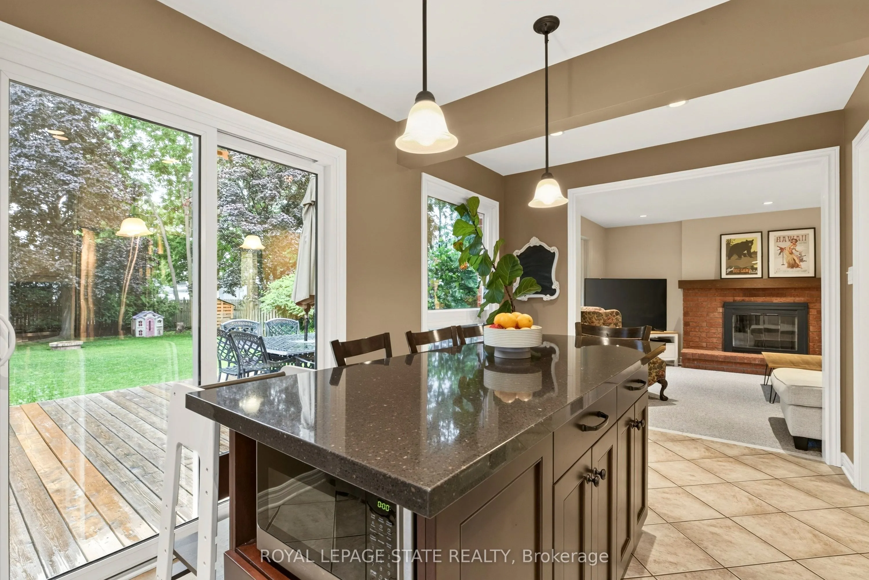 4507 Ivy Gardens Crescent