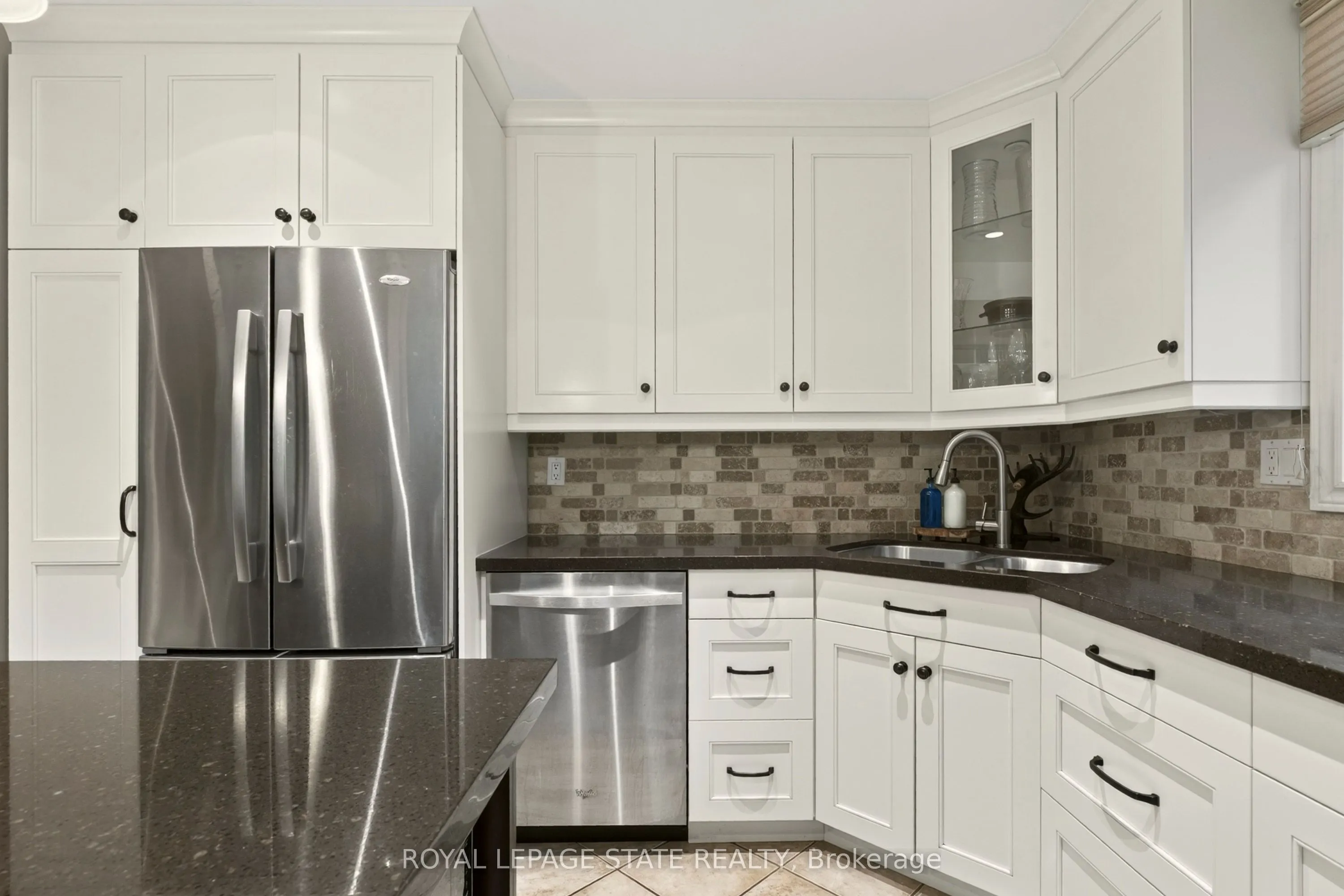 4507 Ivy Gardens Crescent