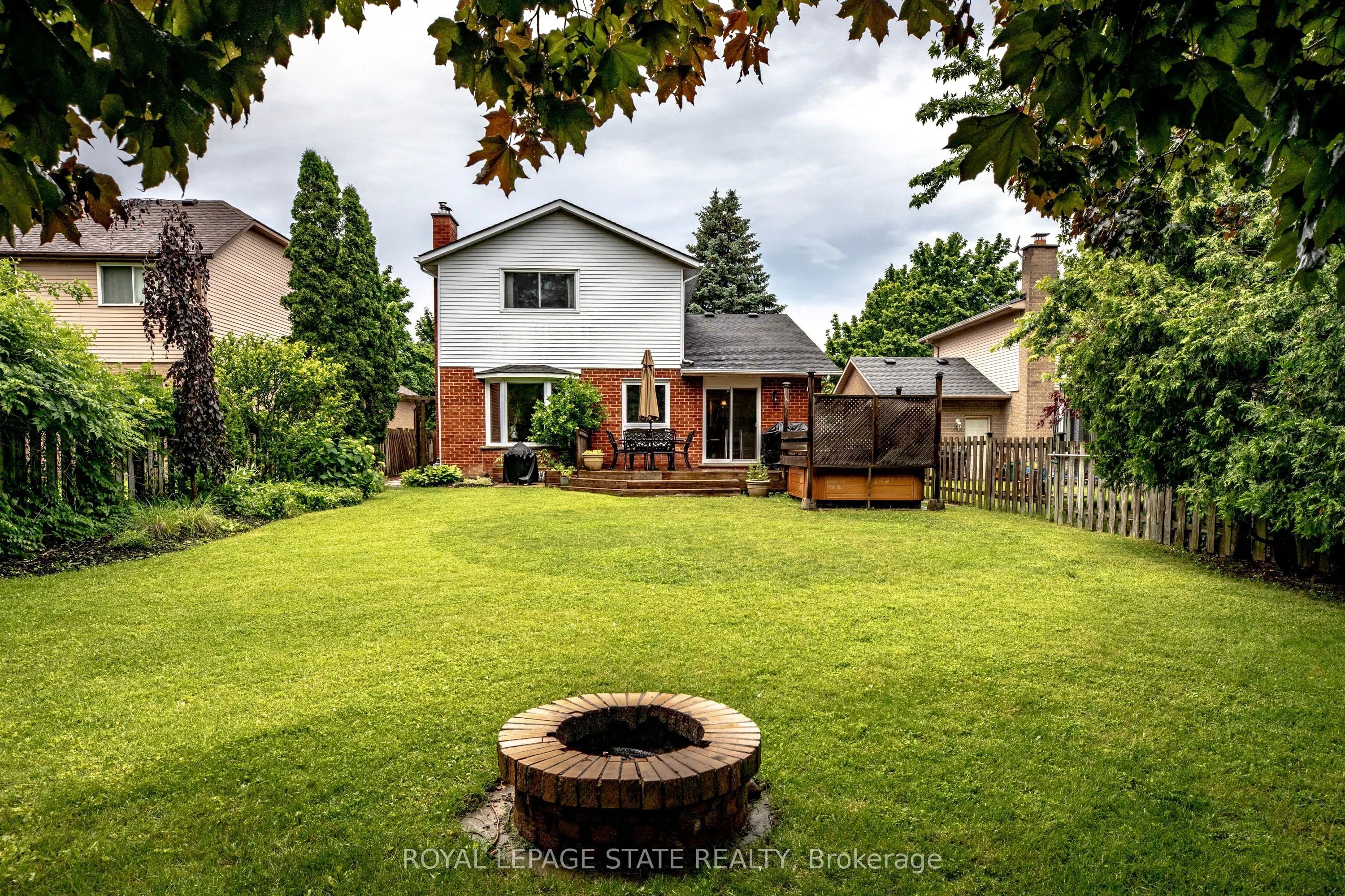 4507 Ivy Gardens Crescent