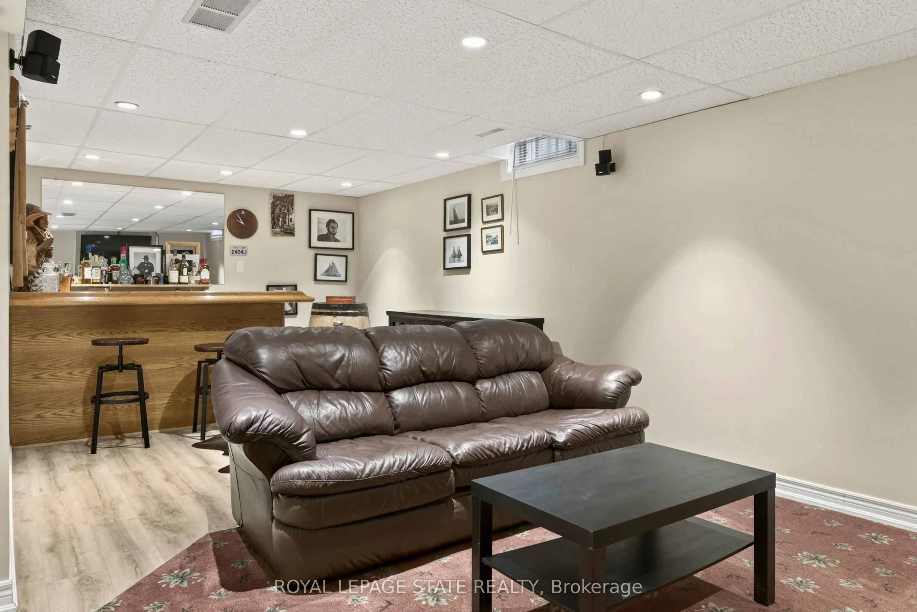 4507 Ivy Gardens Crescent