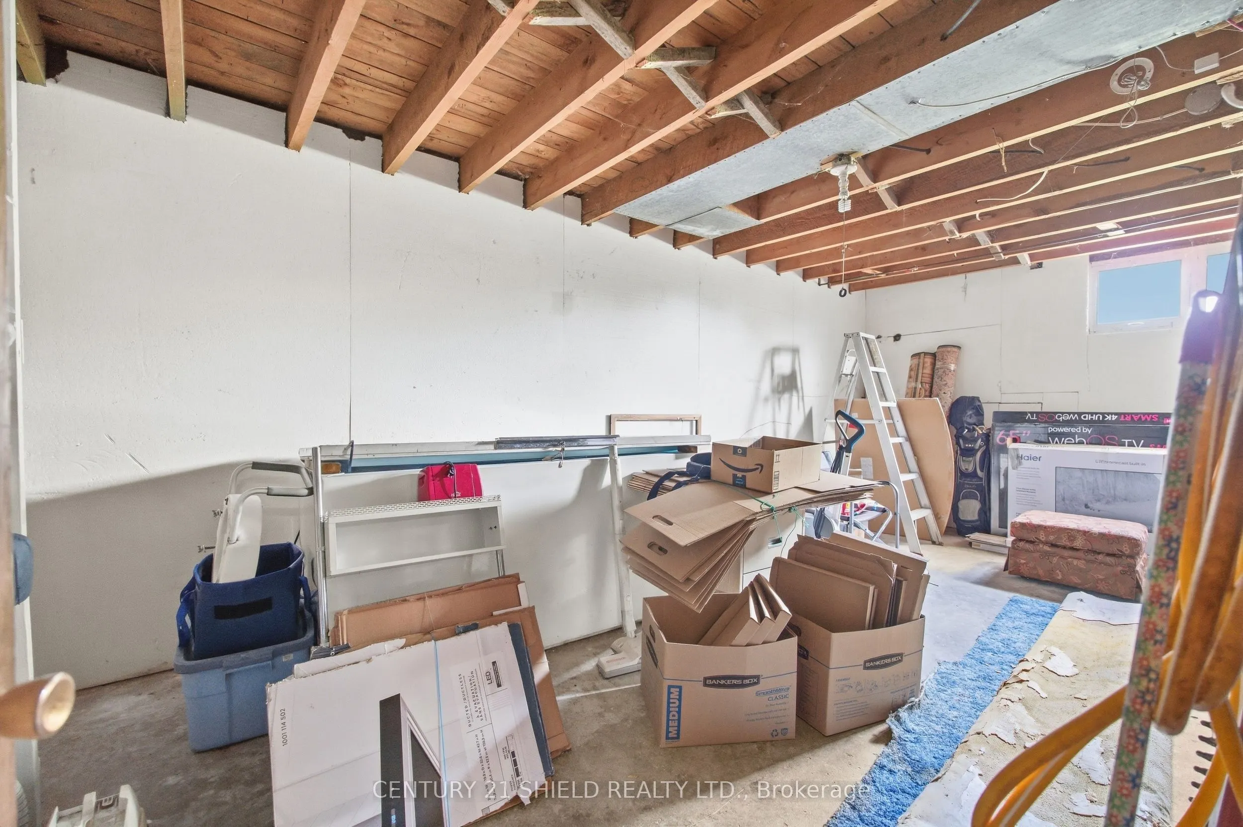 1303 LASCELLE Avenue