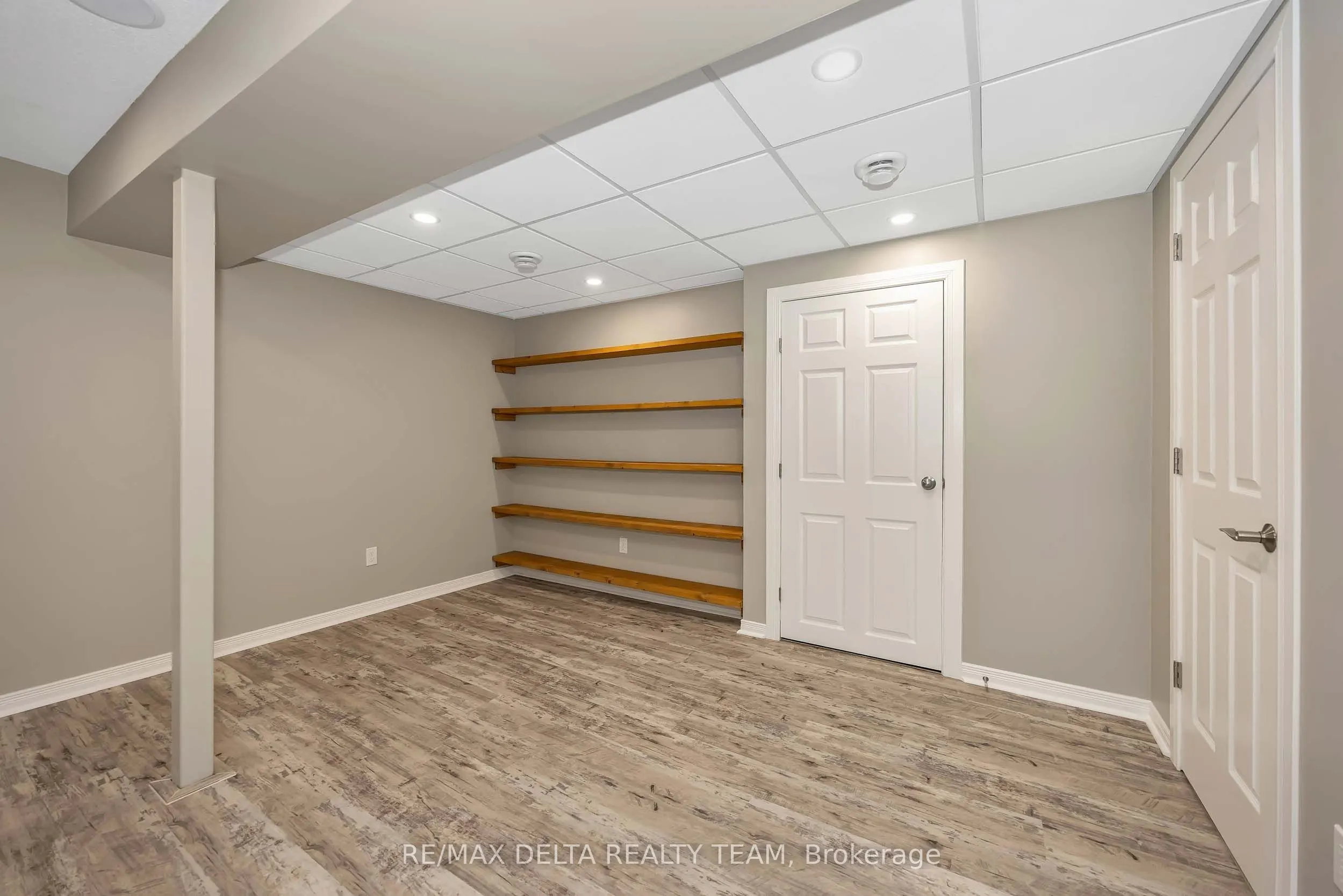 253 Cityview Crescent