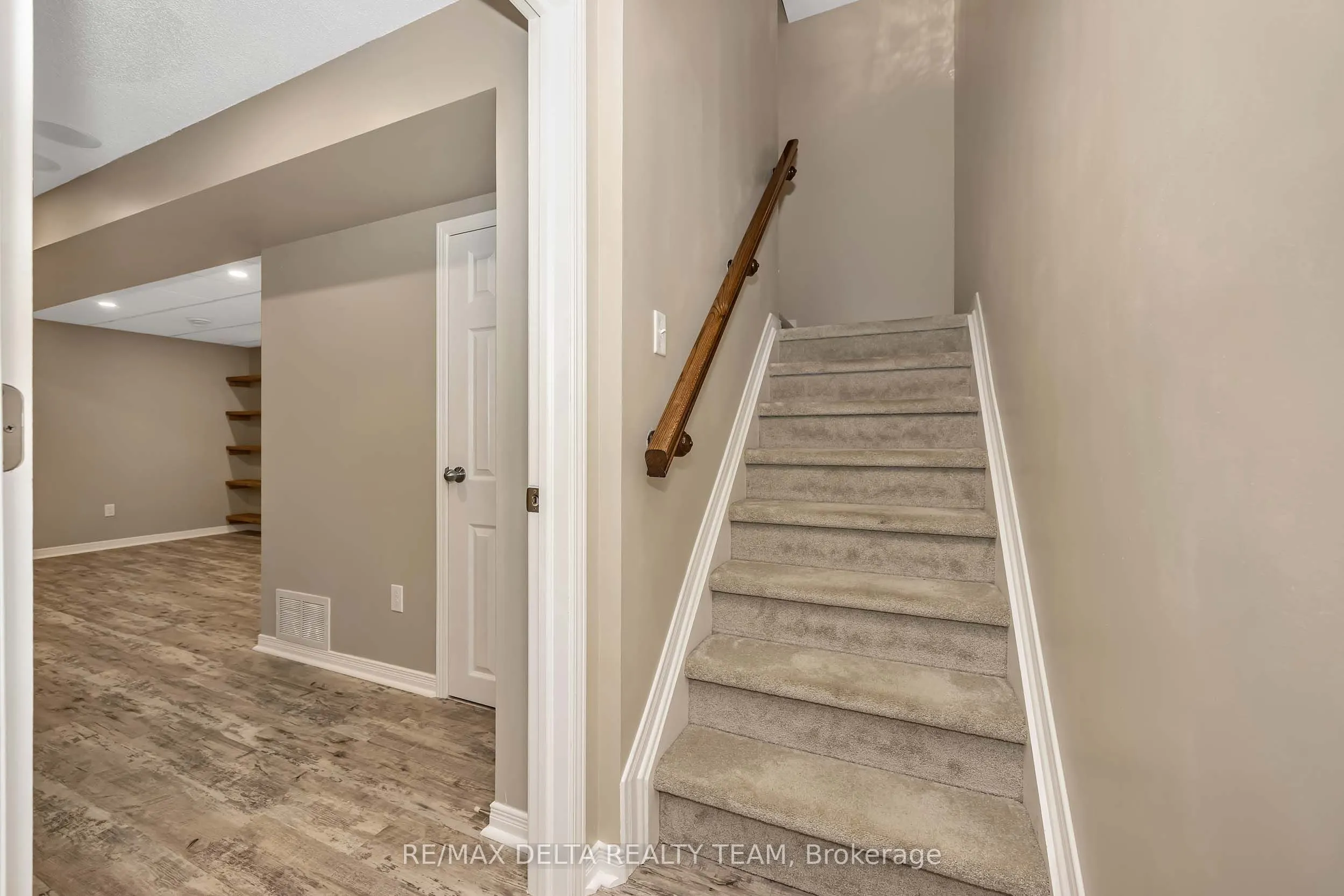 253 Cityview Crescent