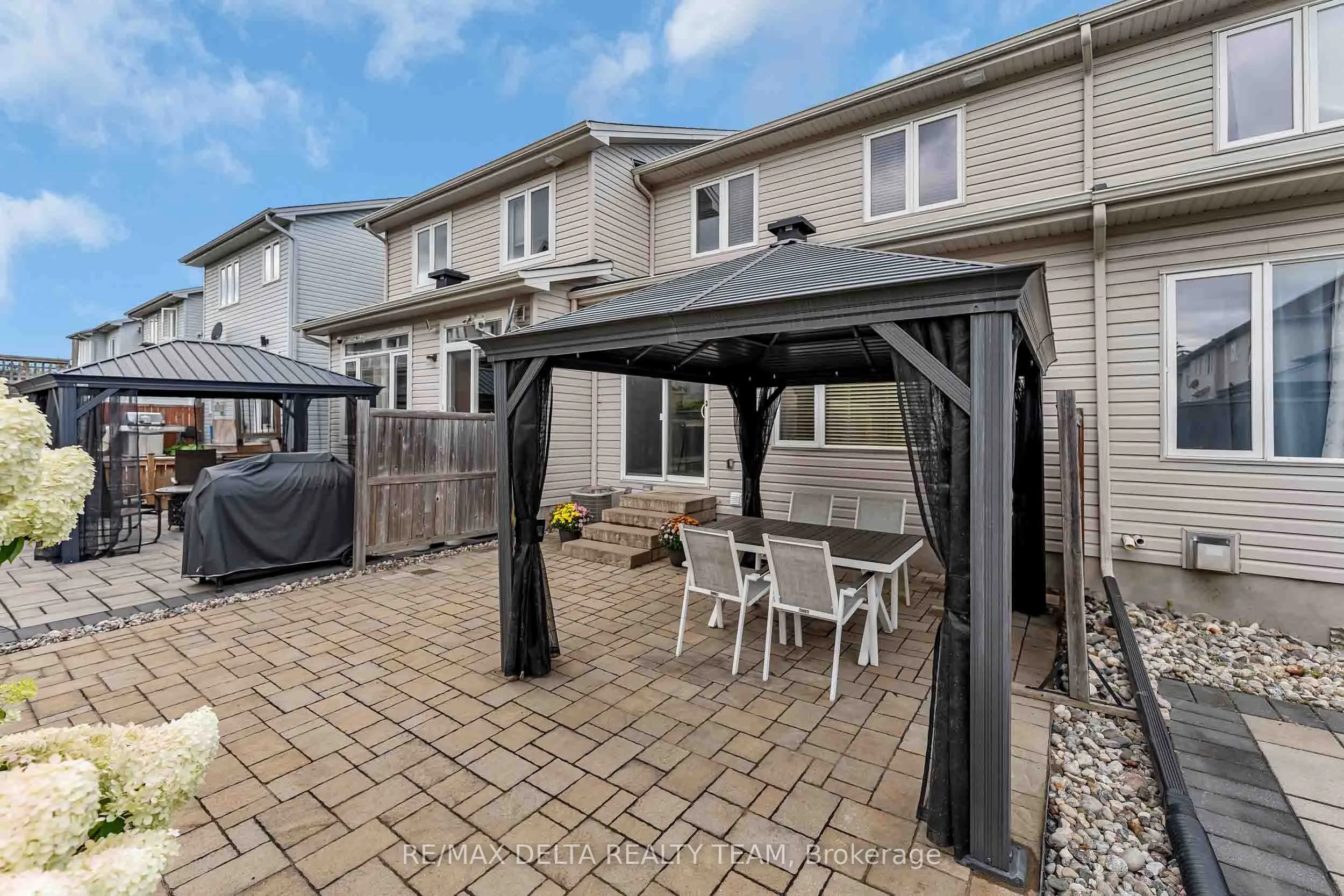 253 Cityview Crescent