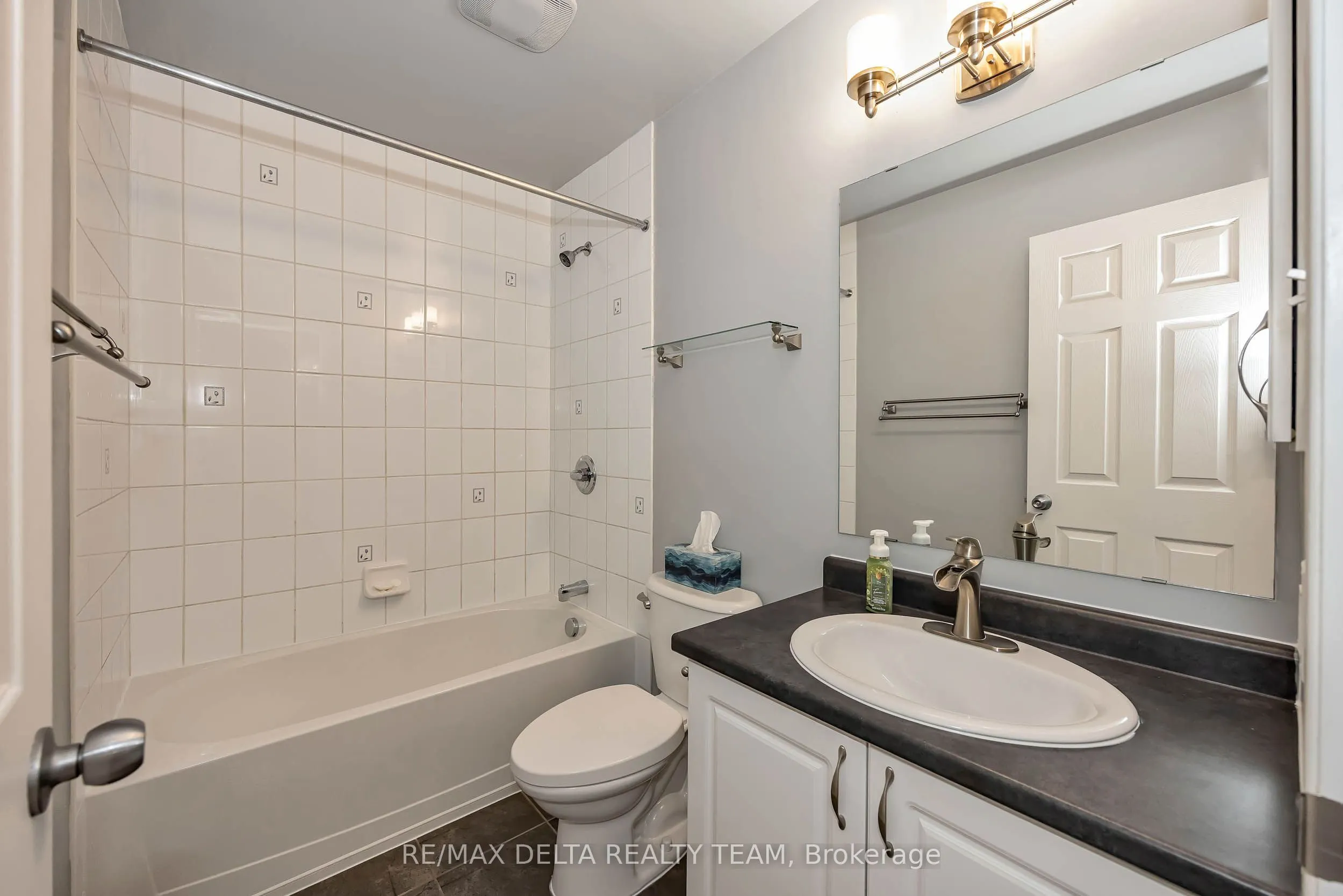 253 Cityview Crescent