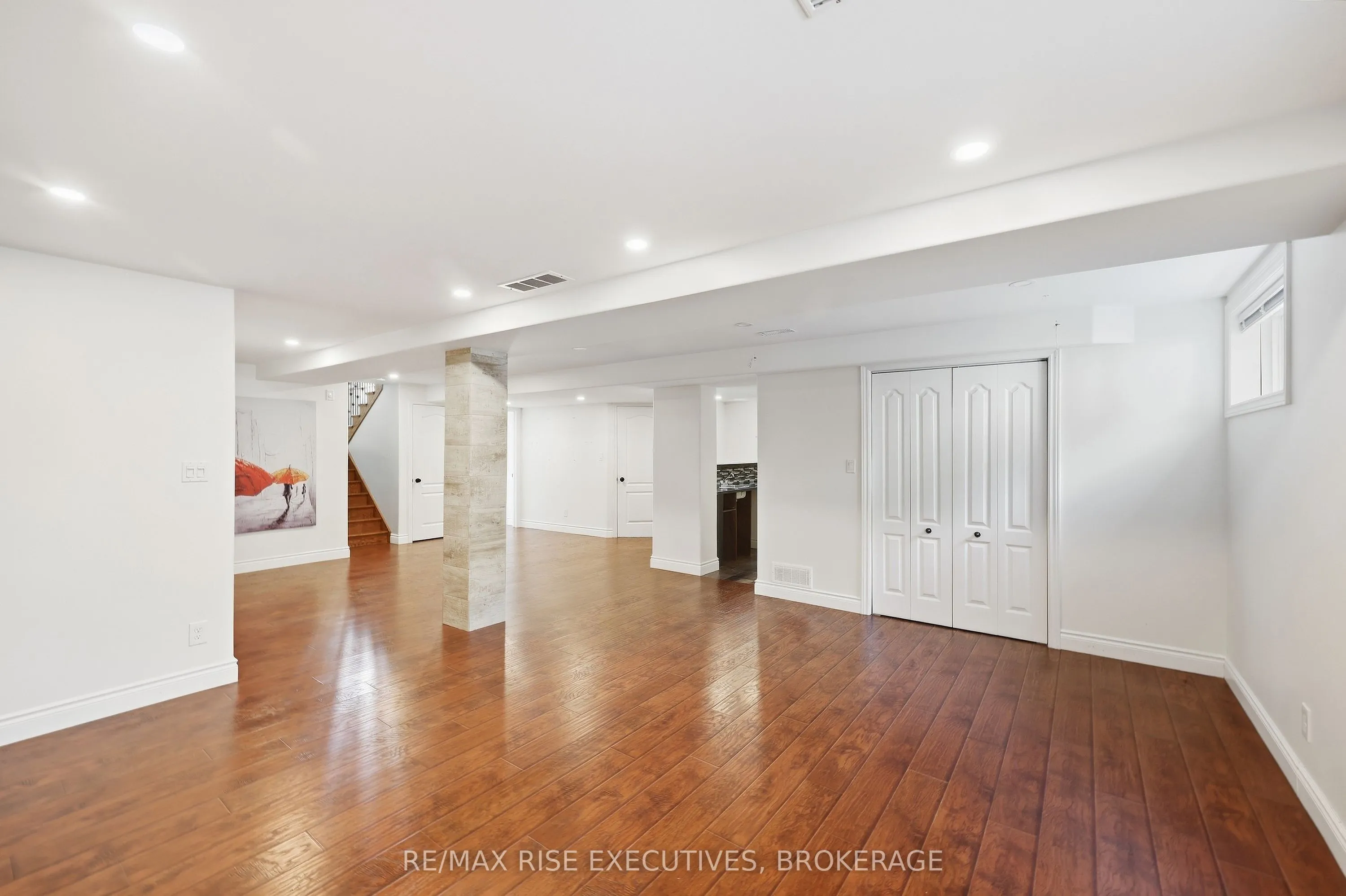 1500 Crimson Crescent