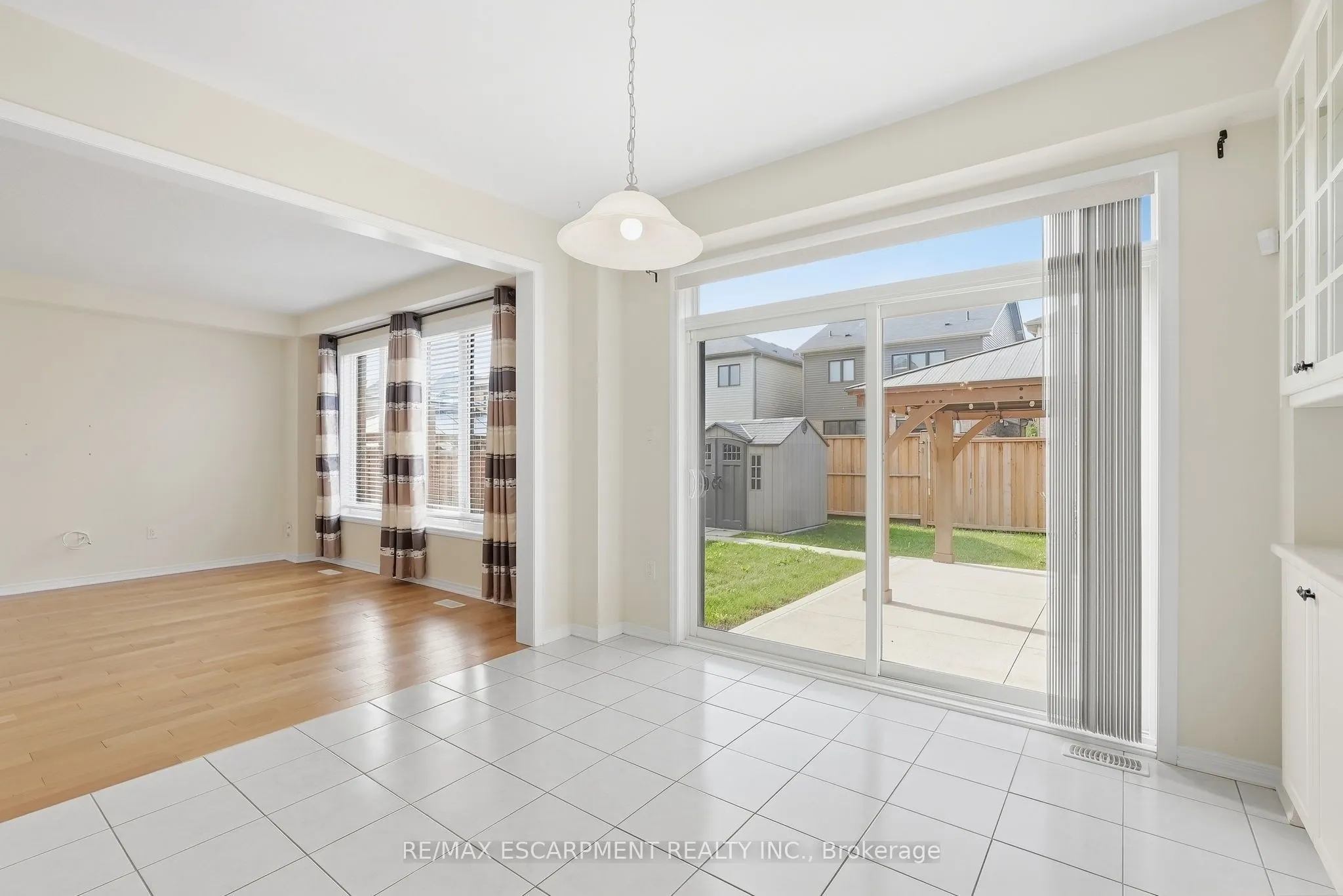 35 Royal Coachman Way
