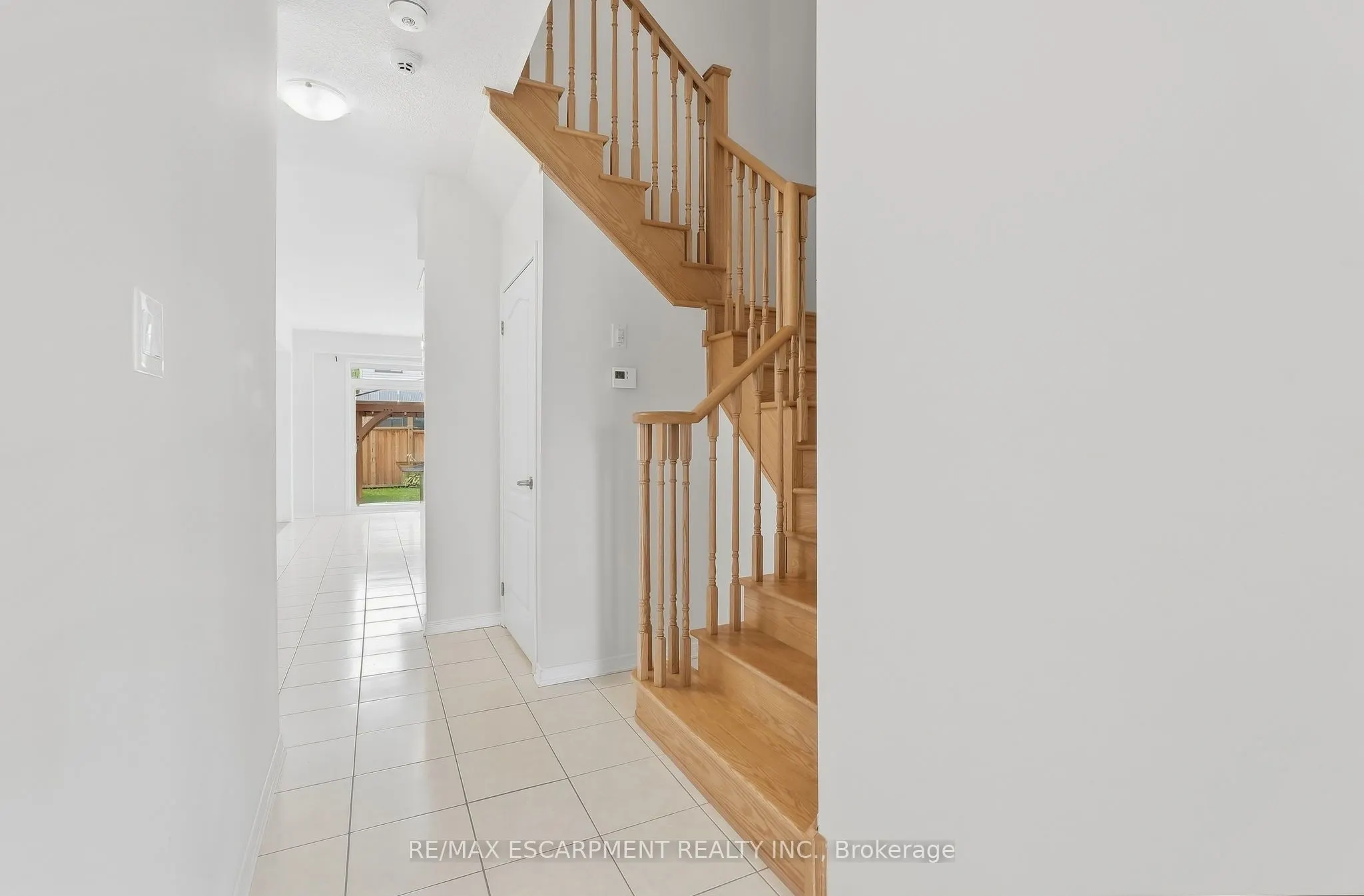 35 Royal Coachman Way