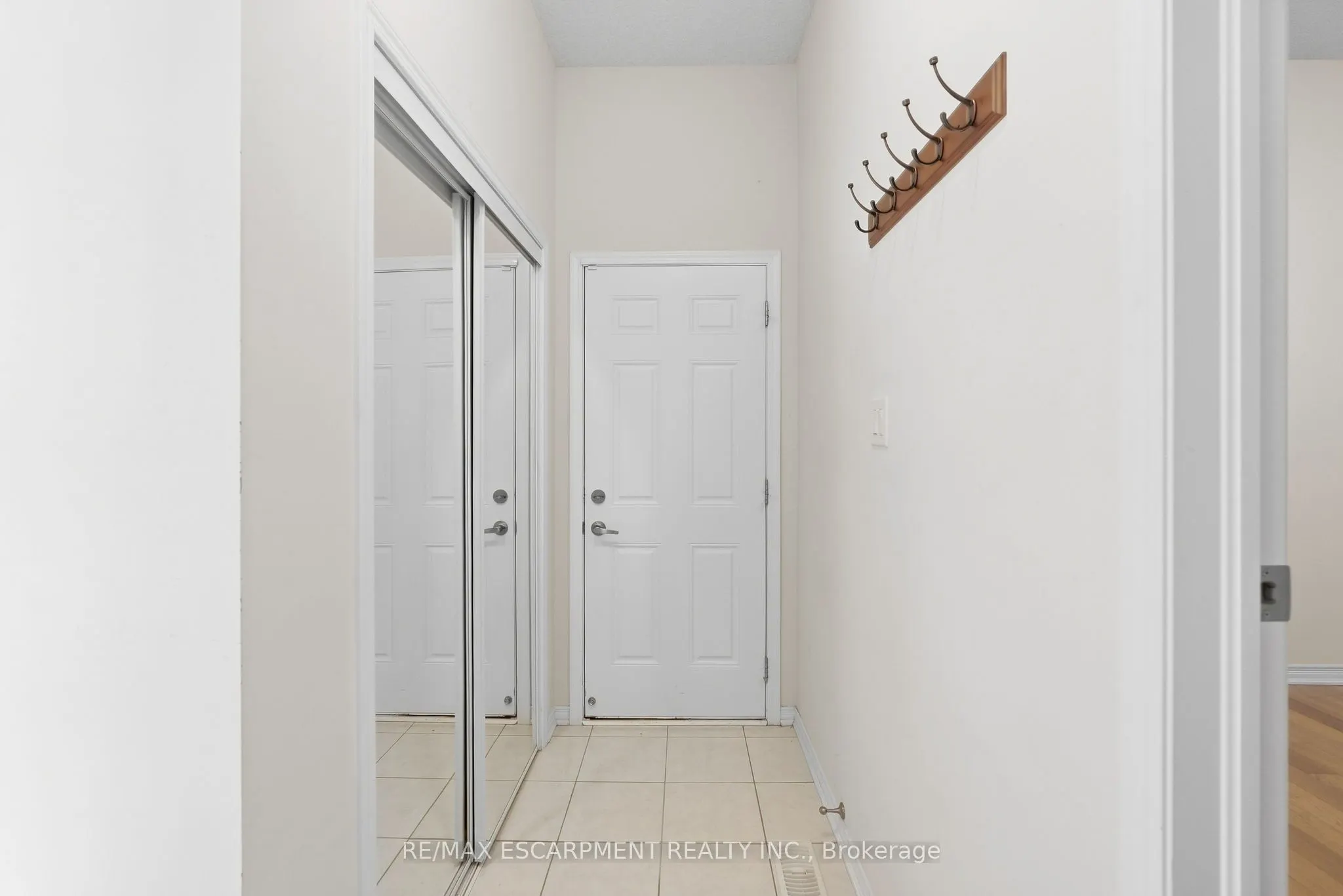 35 Royal Coachman Way