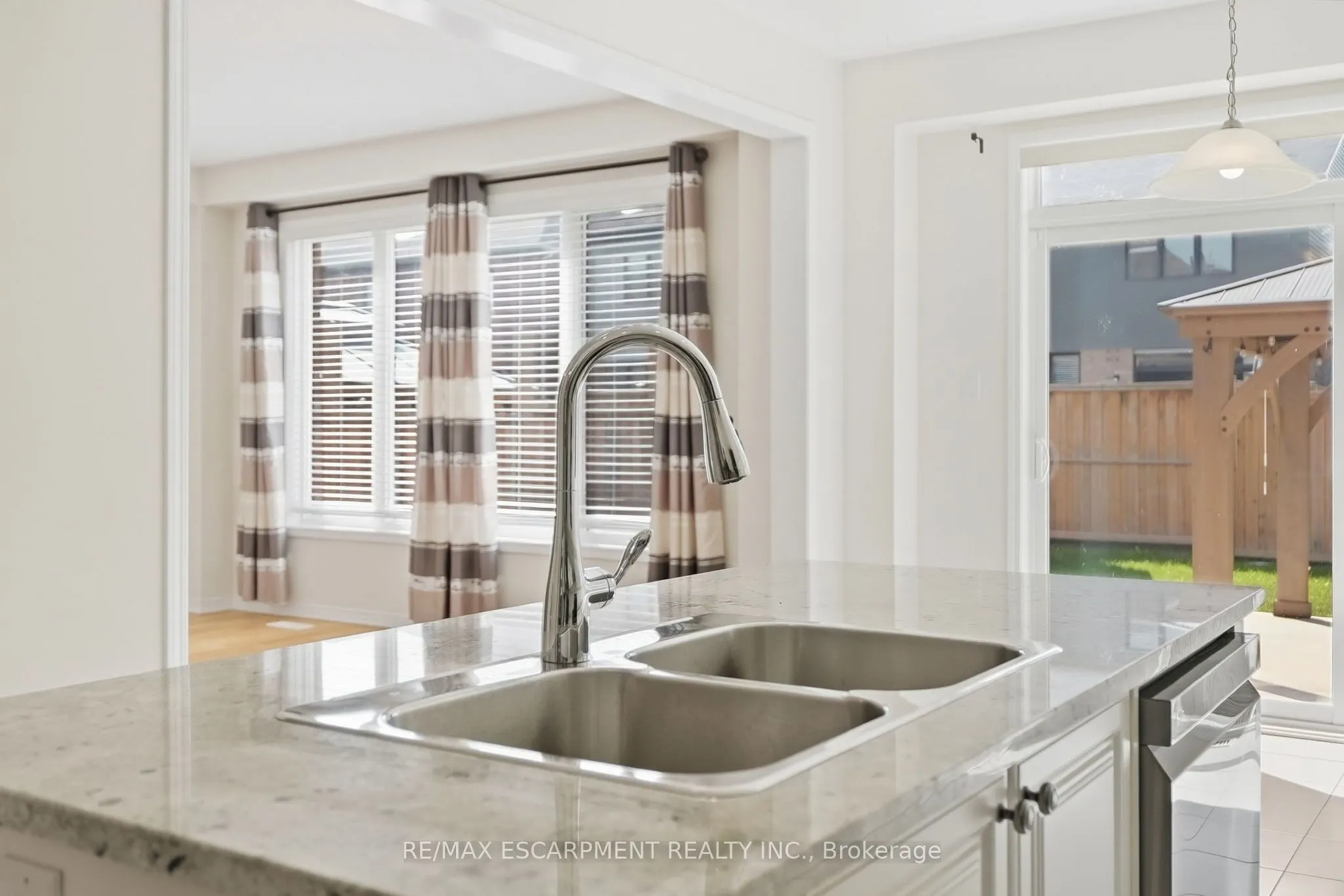35 Royal Coachman Way