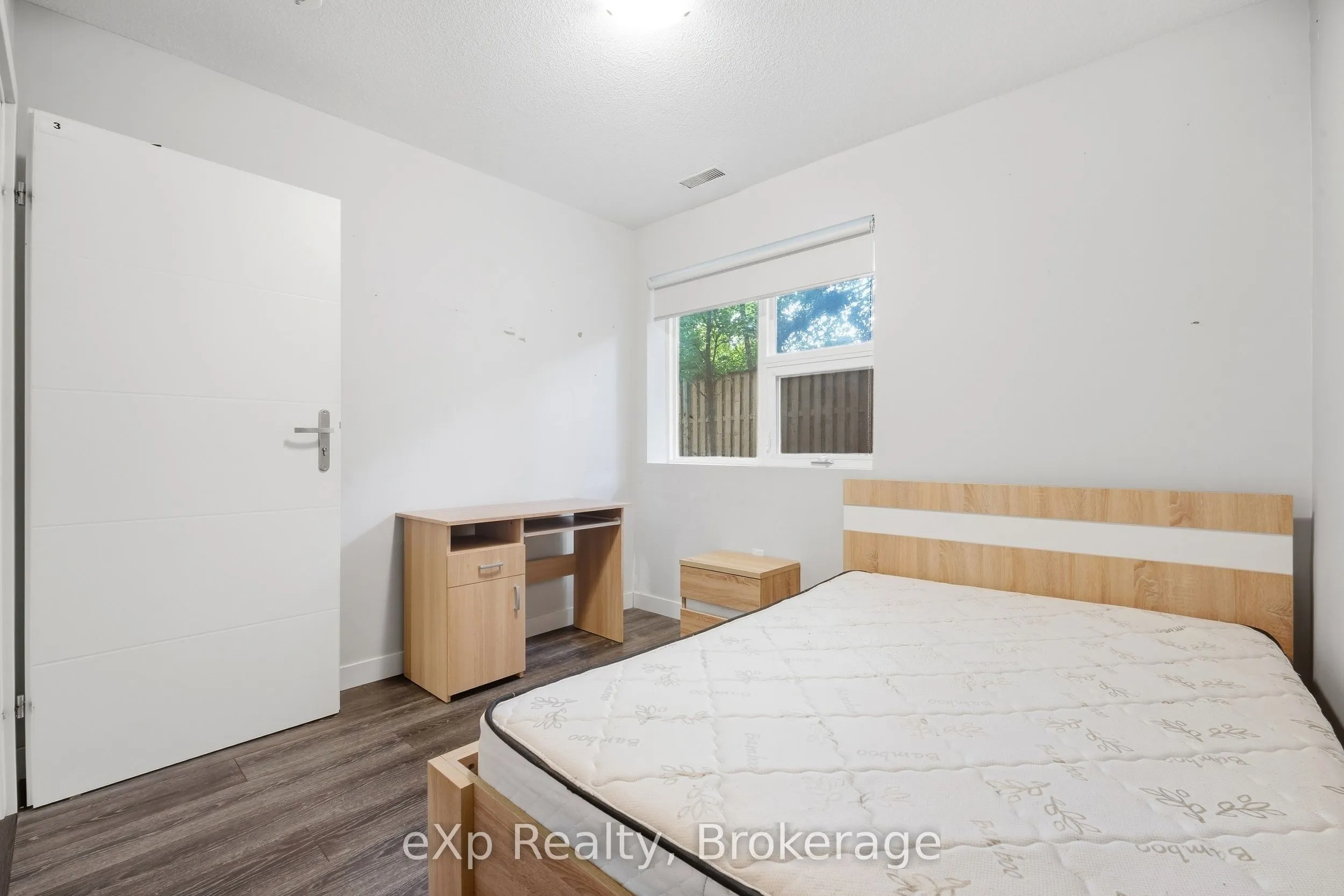 338 Albert Street #119