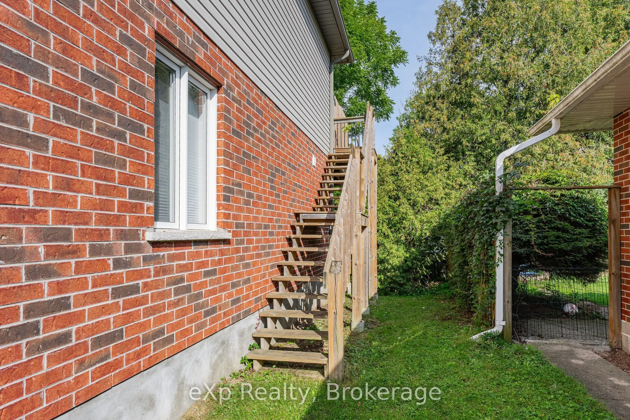 67A RAYMOND Street