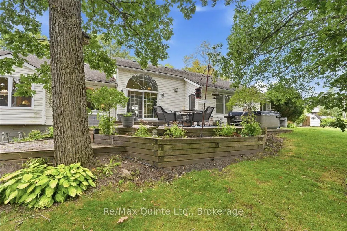 136 Bernard Long Road