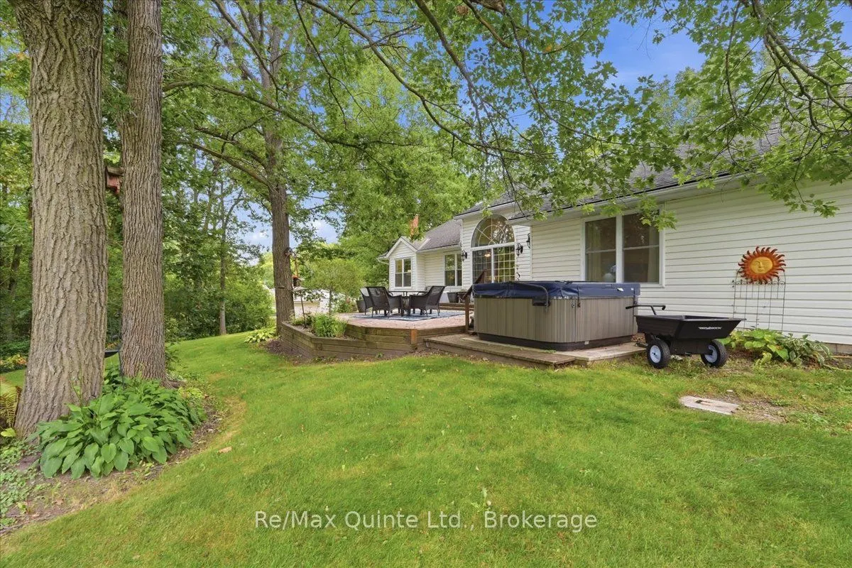 136 Bernard Long Road