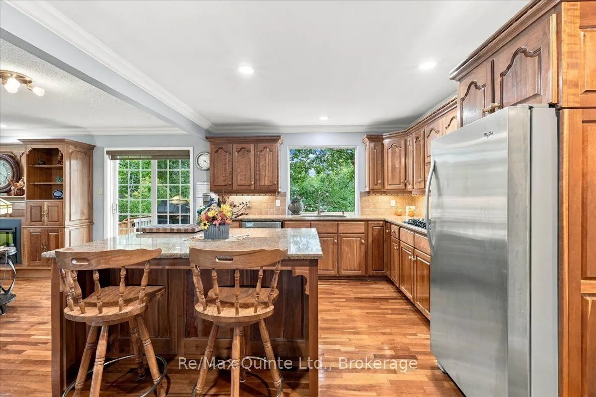 136 Bernard Long Road