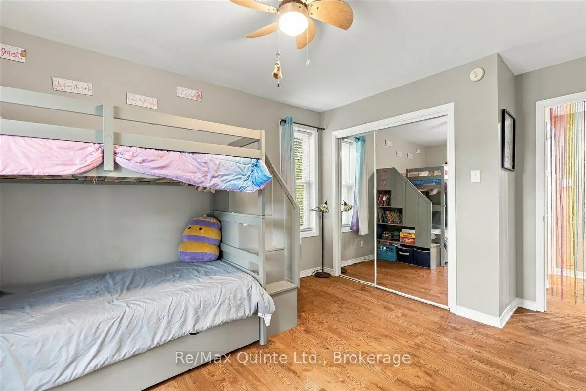 136 Bernard Long Road