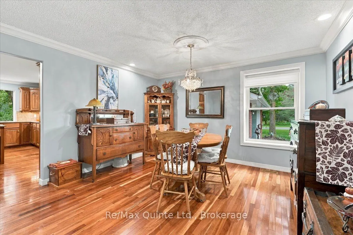 136 Bernard Long Road