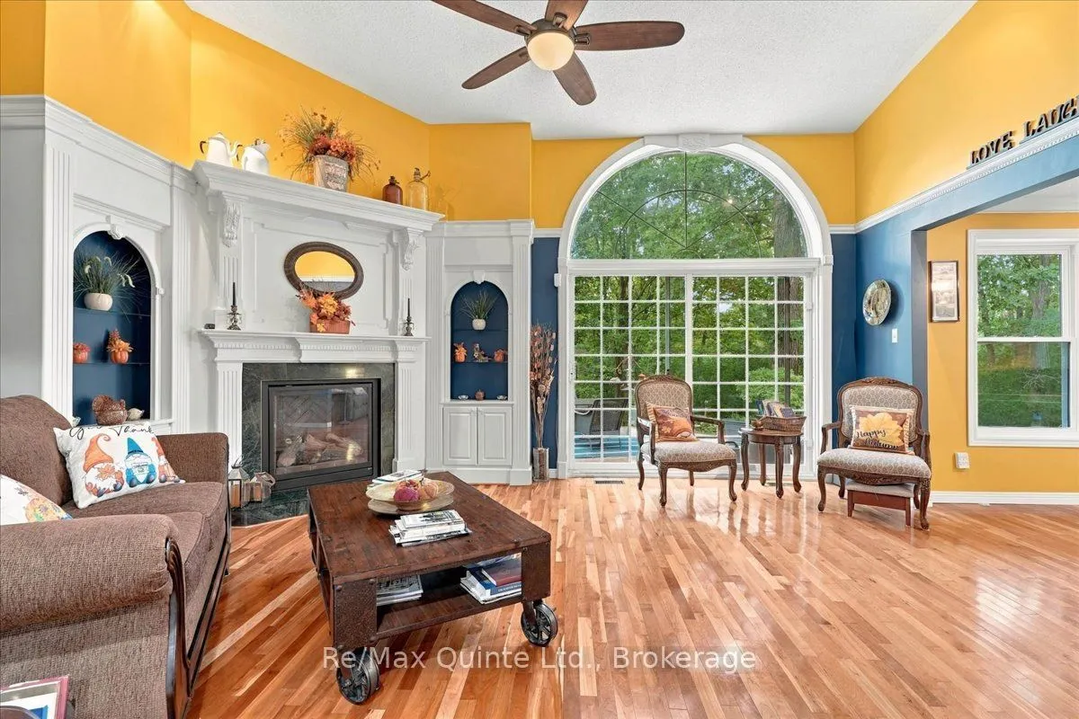 136 Bernard Long Road
