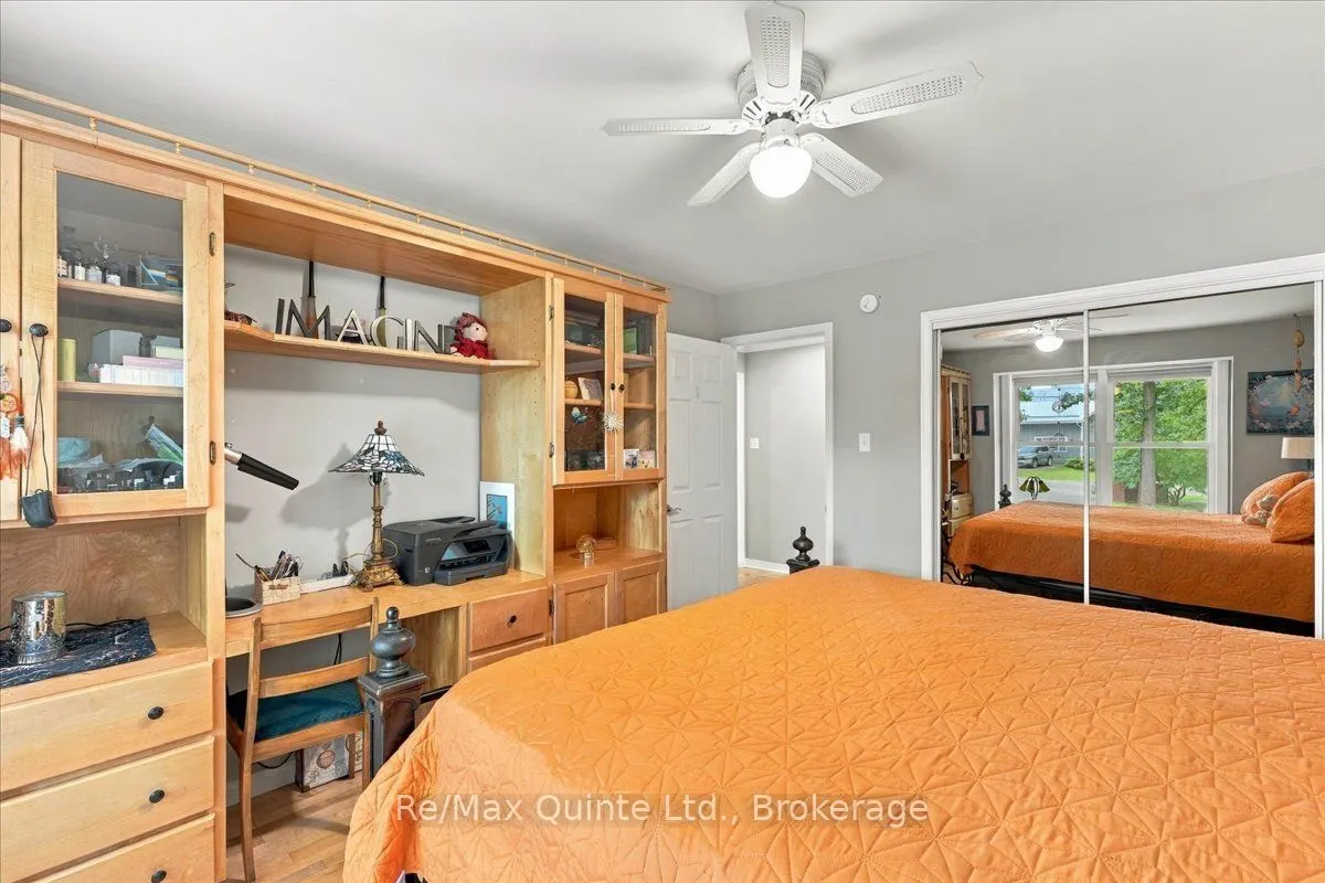136 Bernard Long Road
