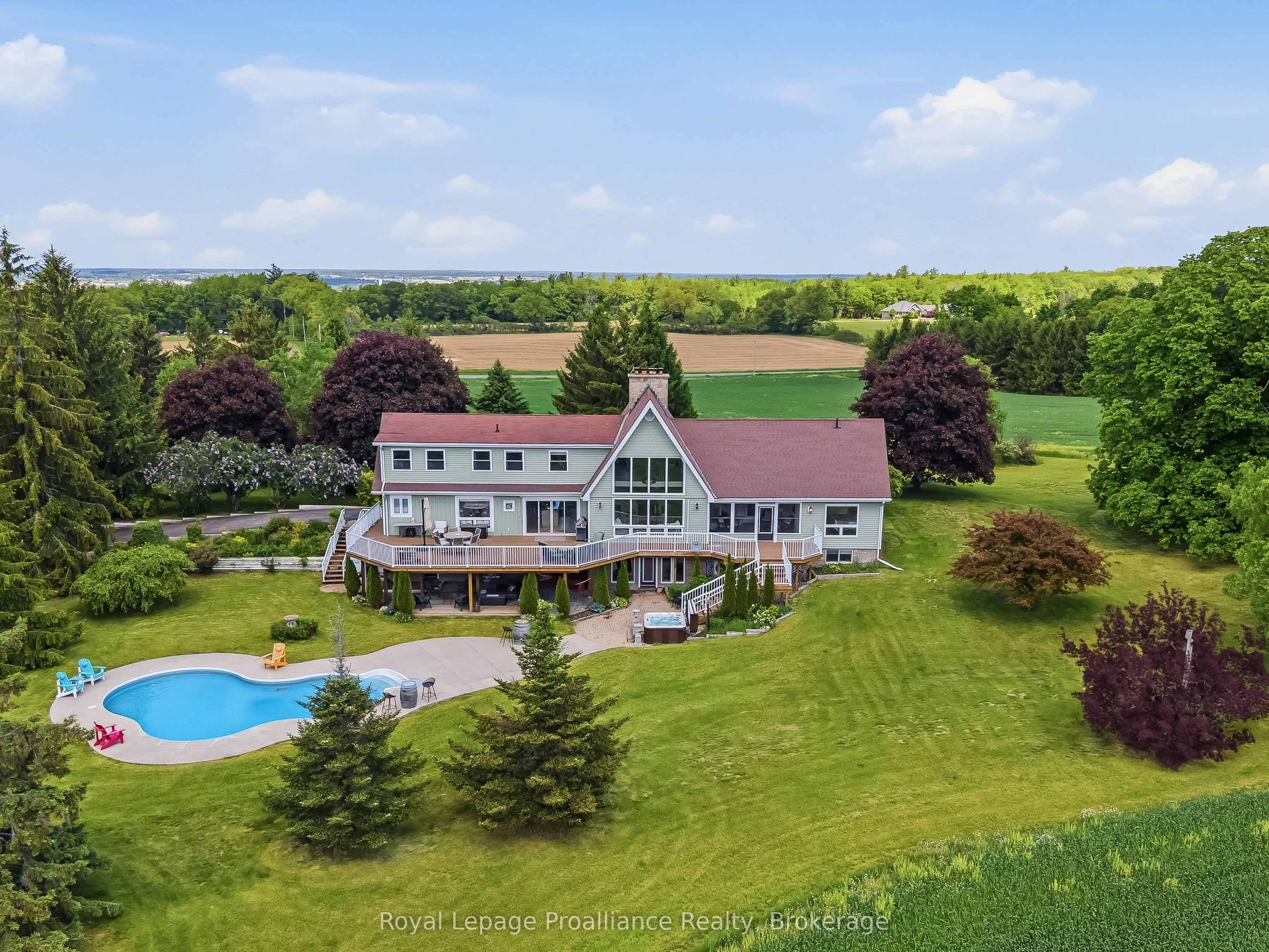 439 Oak Lake Road