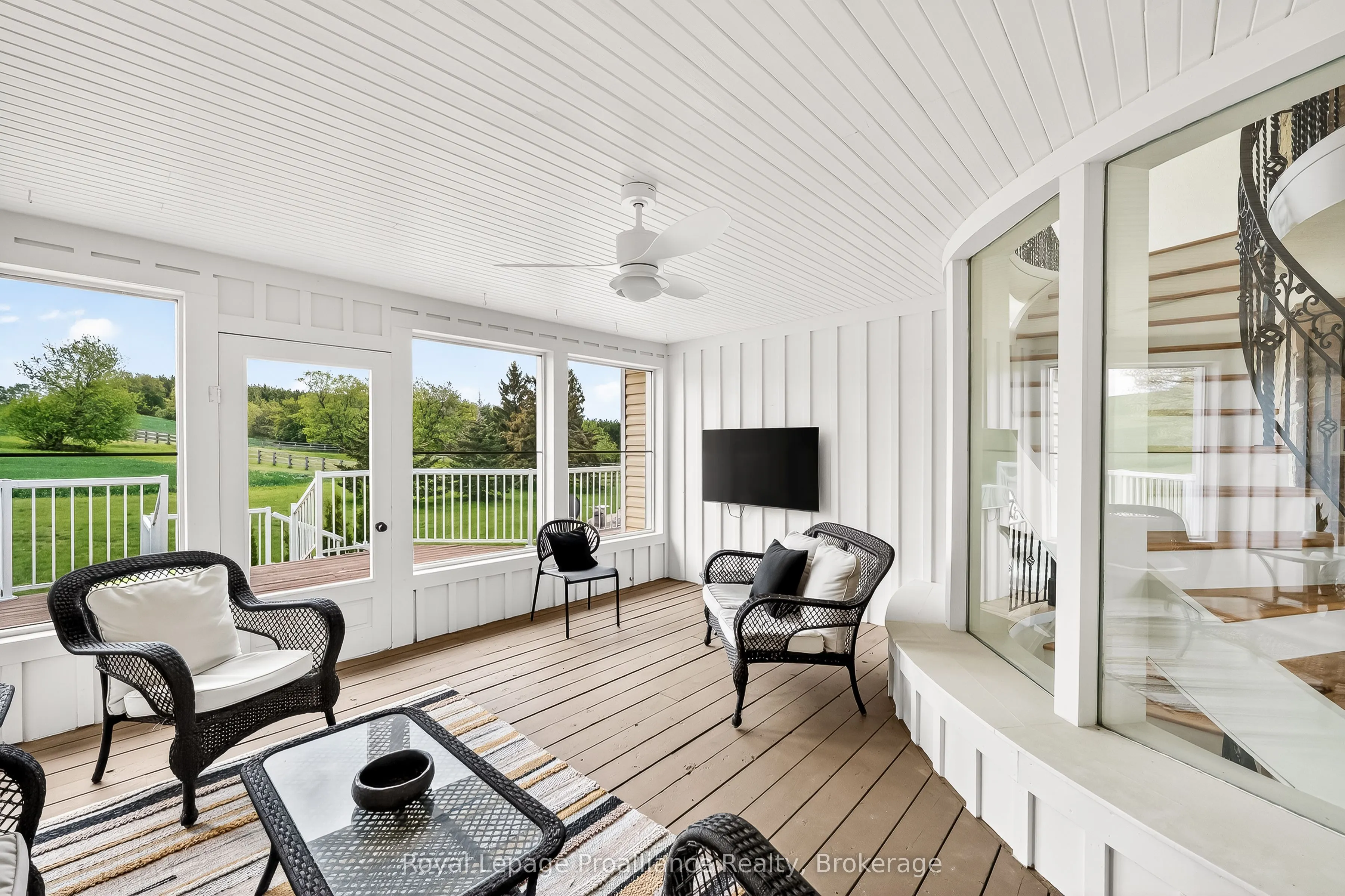 439 Oak Lake Road