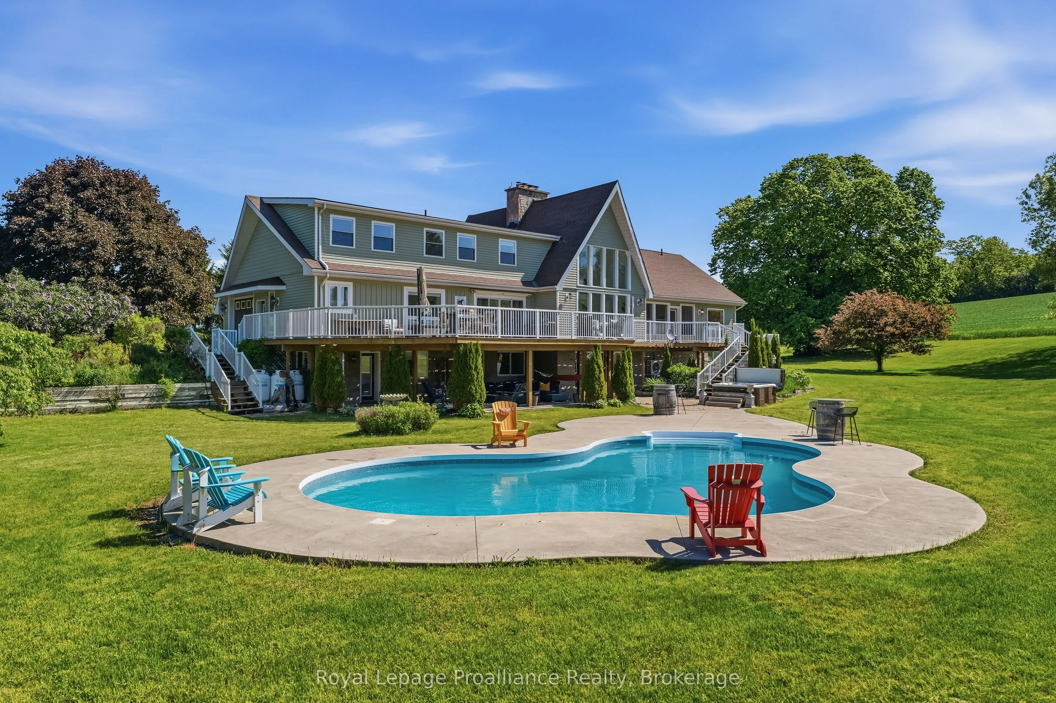 439 Oak Lake Road