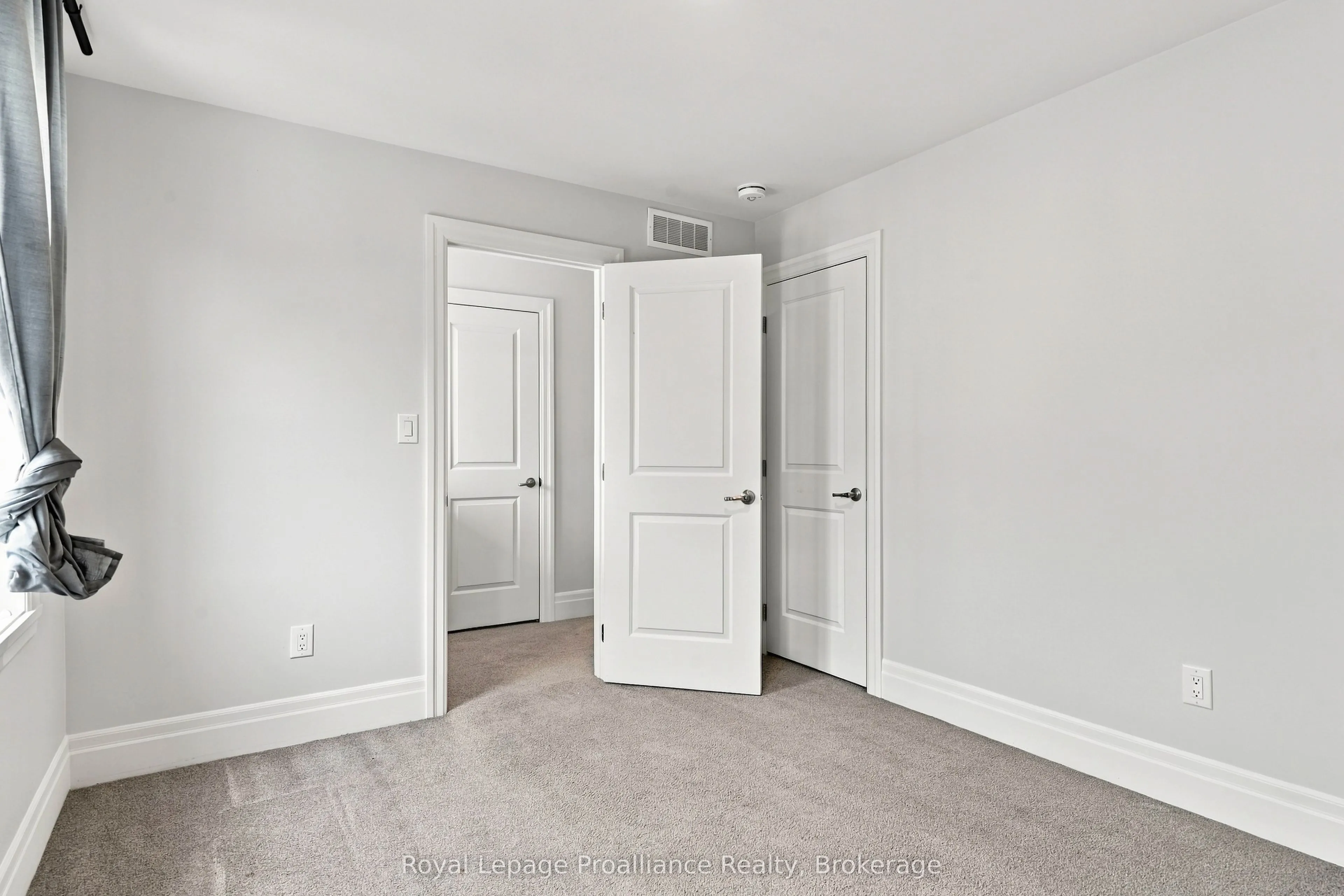 22 Campbell Crescent