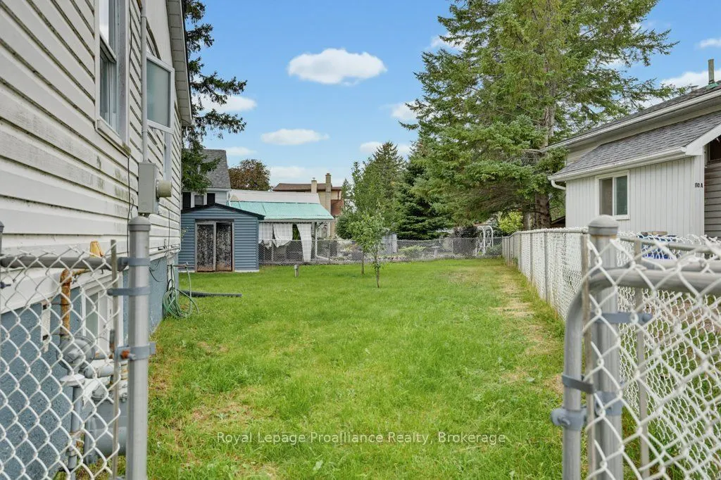 106 Yeomans Street